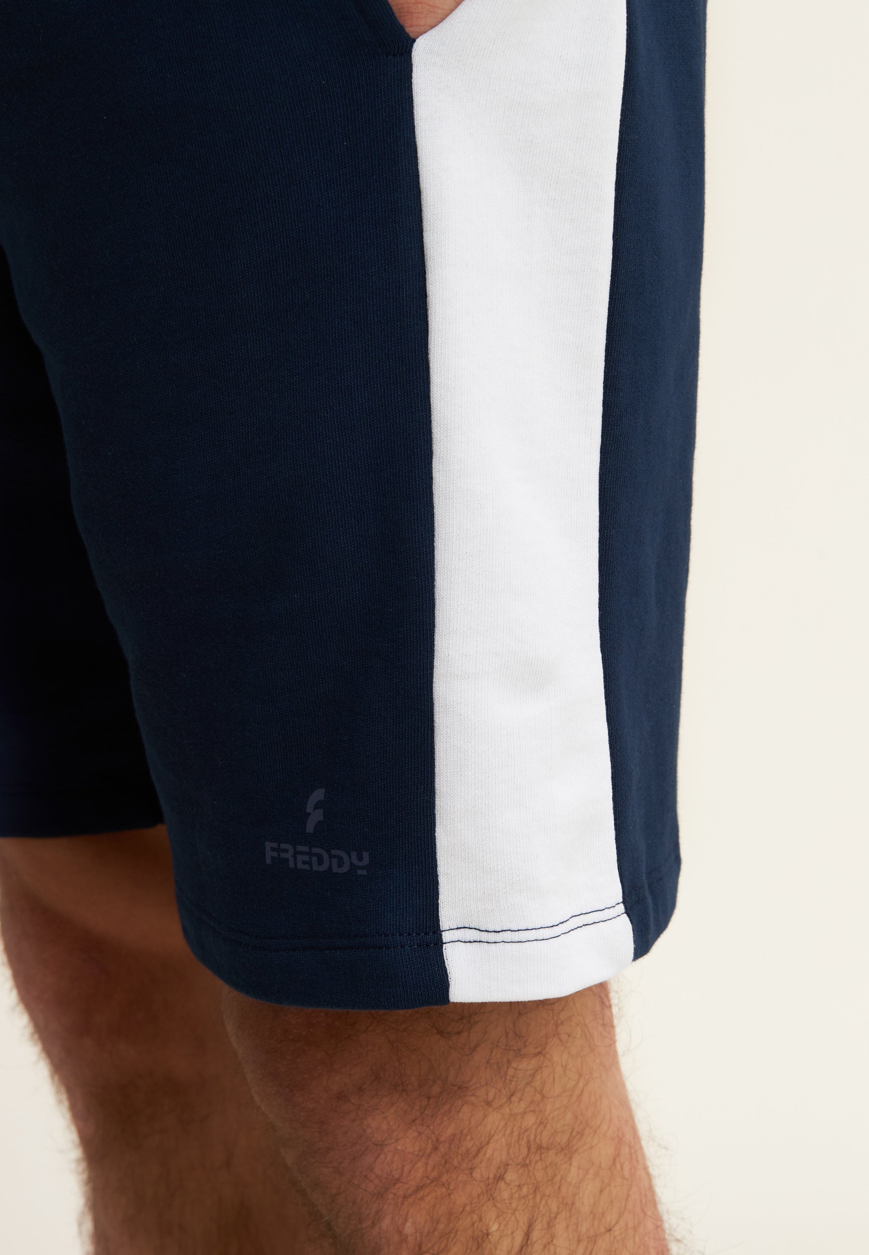 01F1019_2S5002_-_2BM_M 4