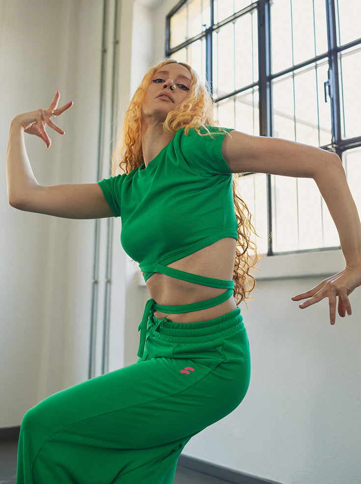 abiti colorati per la danza moderna