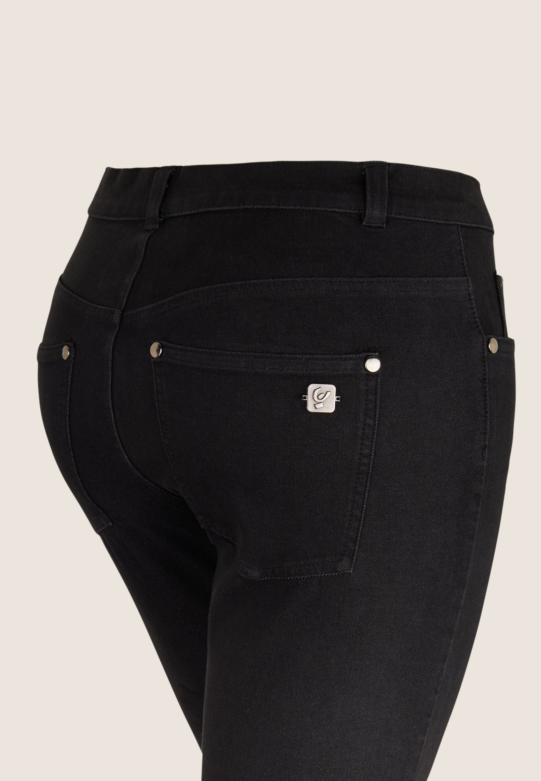 BLACK1RS422ORGO_NX_-_W_XS 3