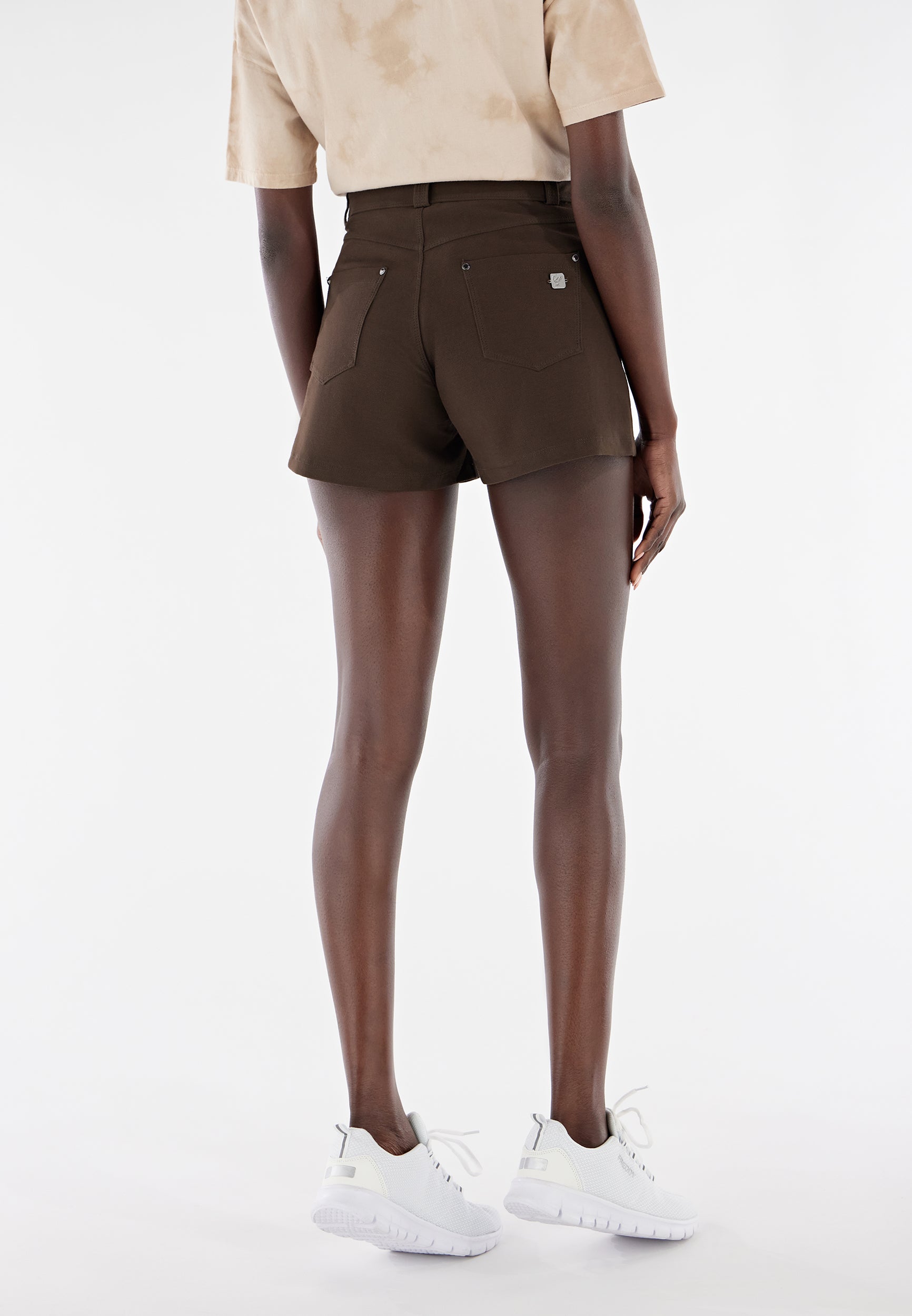 BLACK9RS313O_M12_-_W_L 3