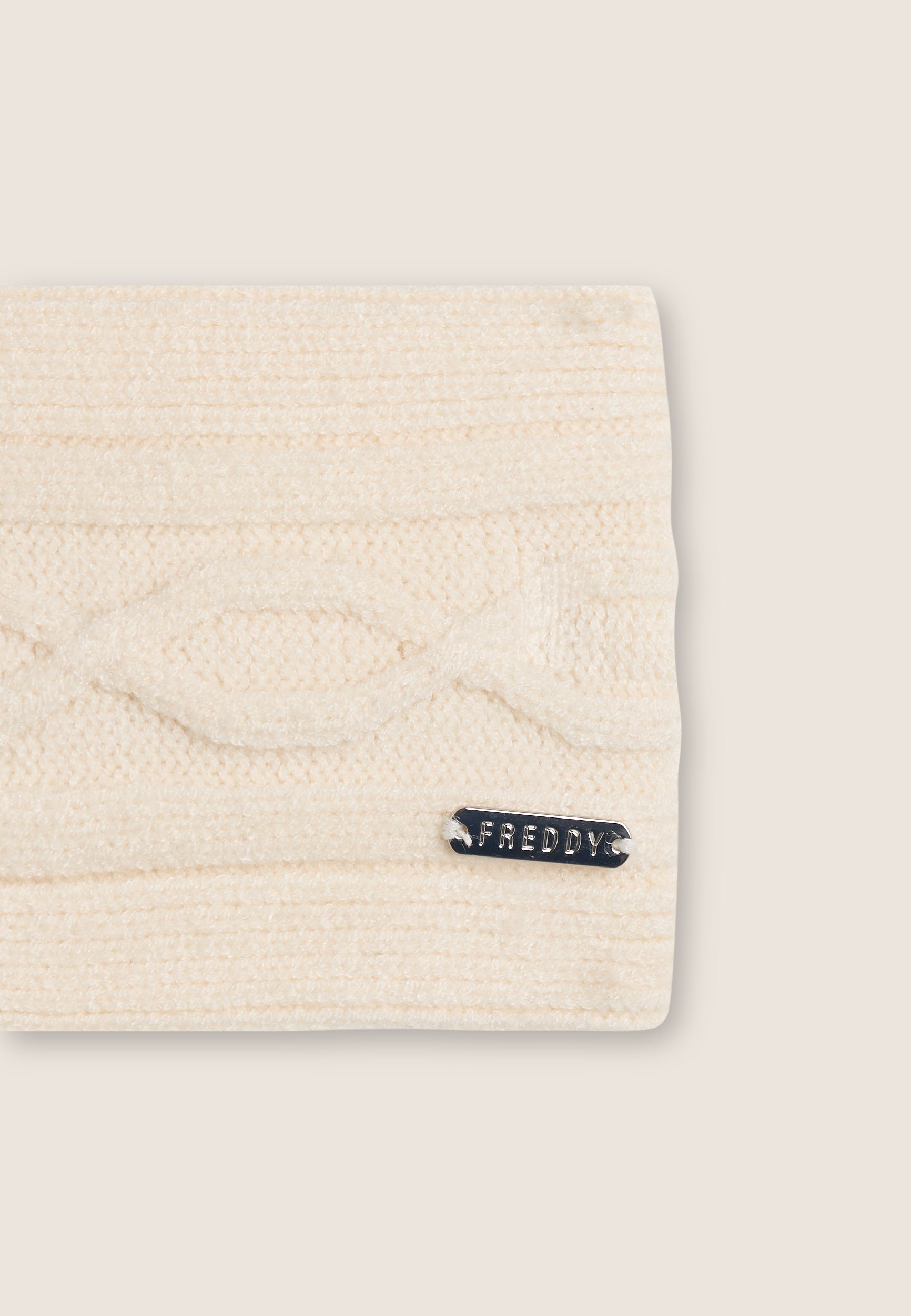 EARMUFFS-BRAID_Z102_-_6_U 3