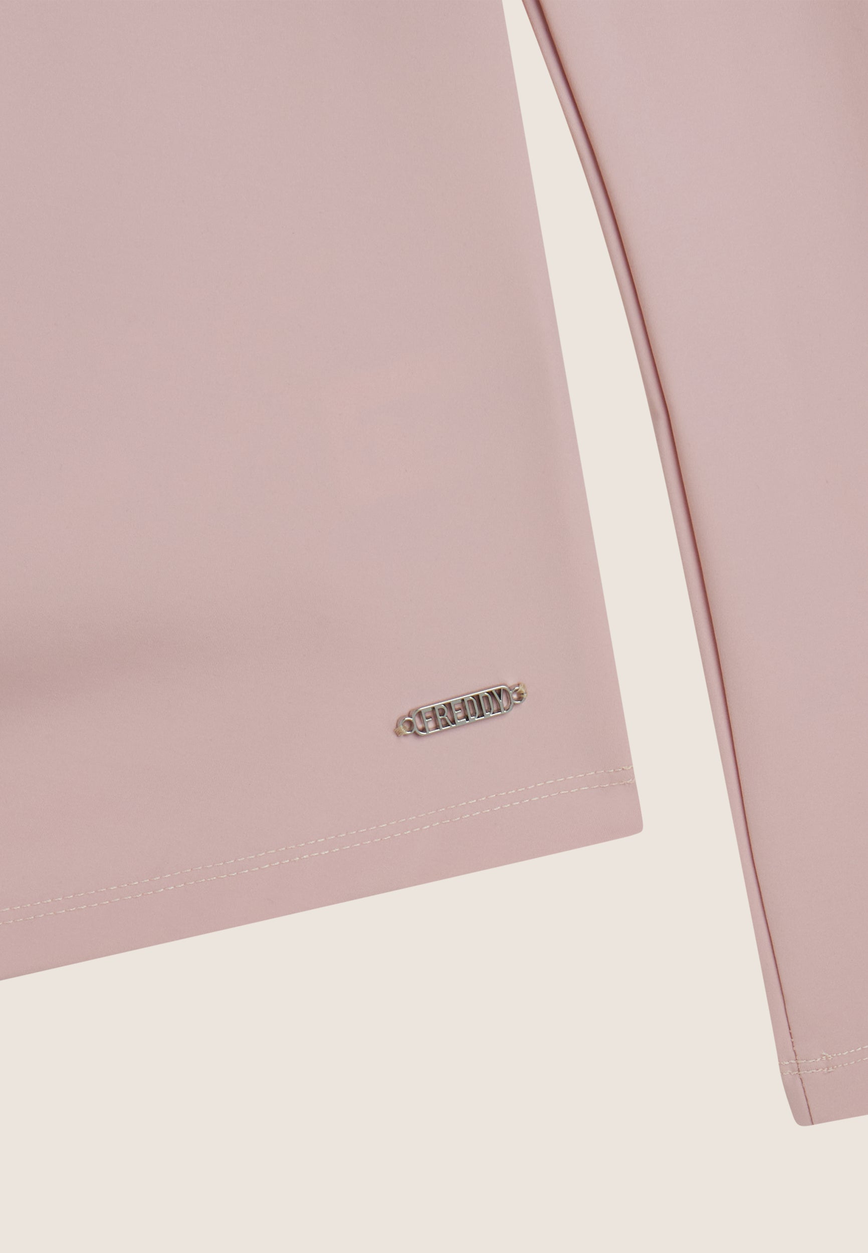 F1WTWT7O5_P75_-_W_XS 3