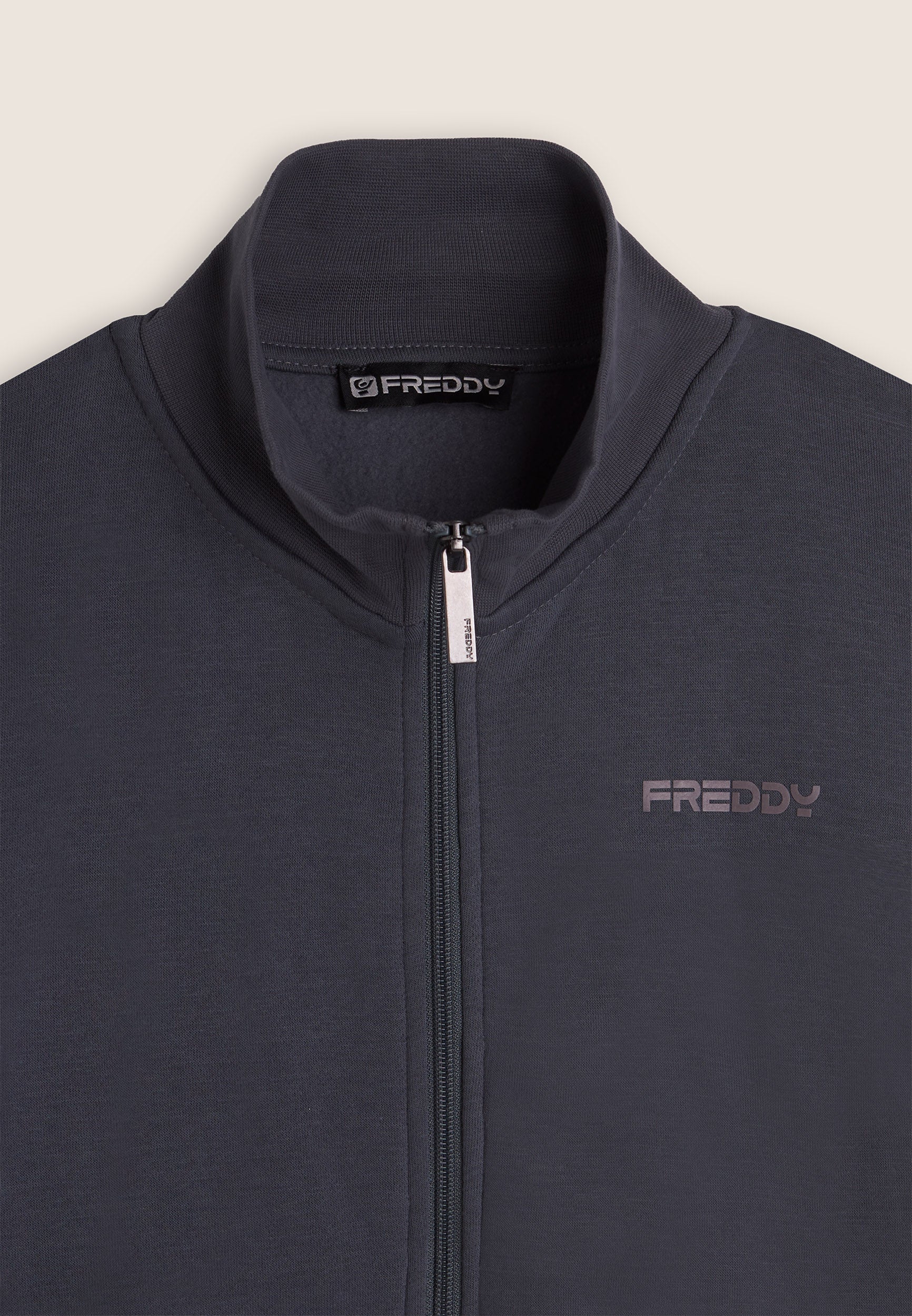 F25MESS6_B128_-_M_3XL 3