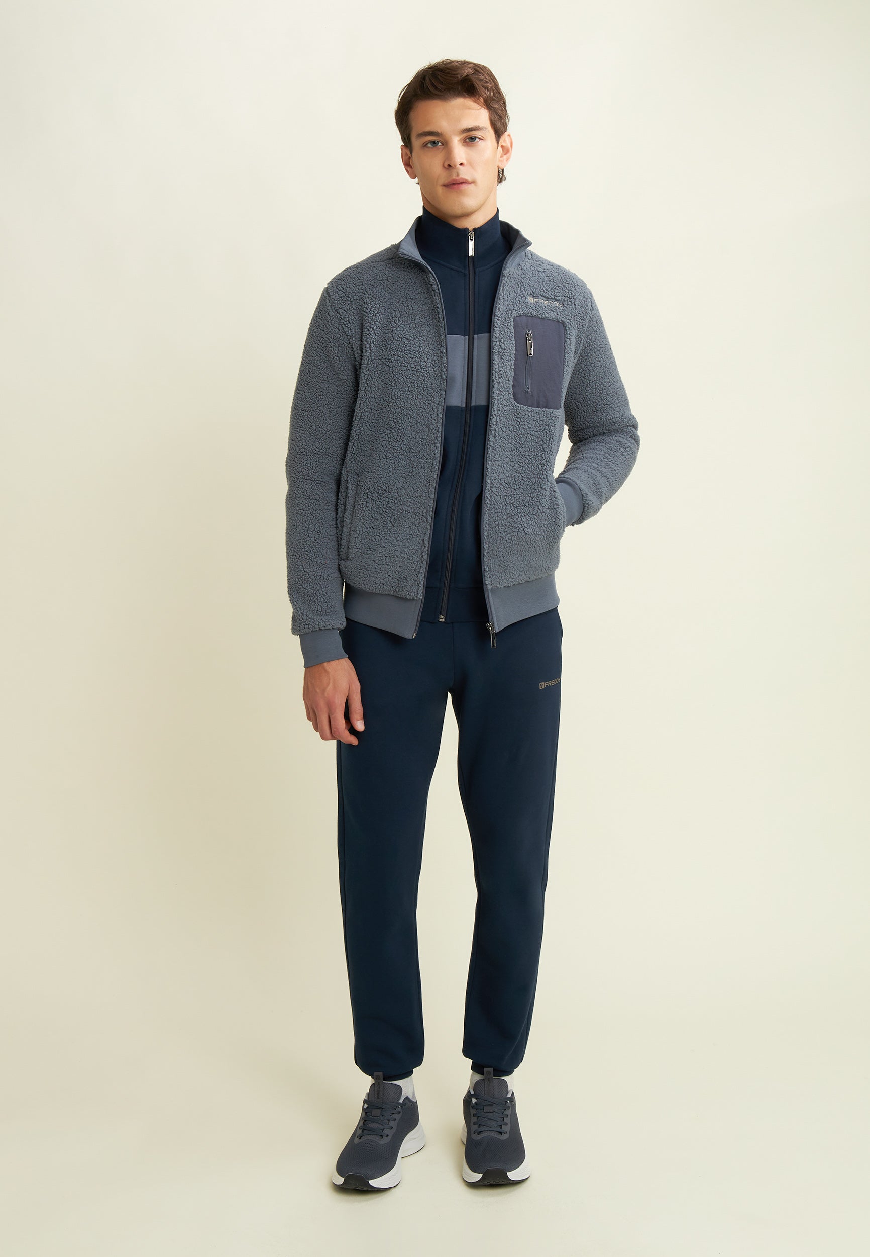 F25MESS7_B128_-_M_3XL 1