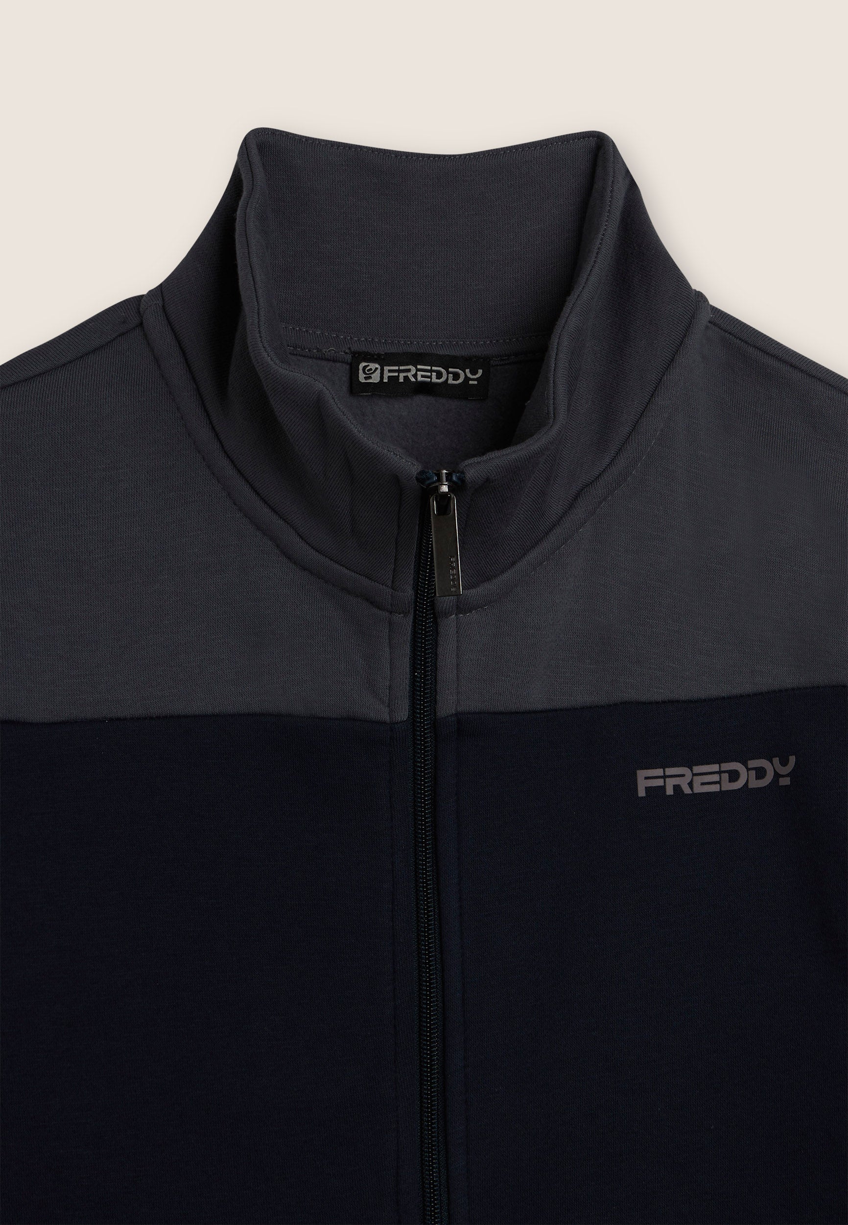 F25MTRK5_B109B_-_M_3XL 3