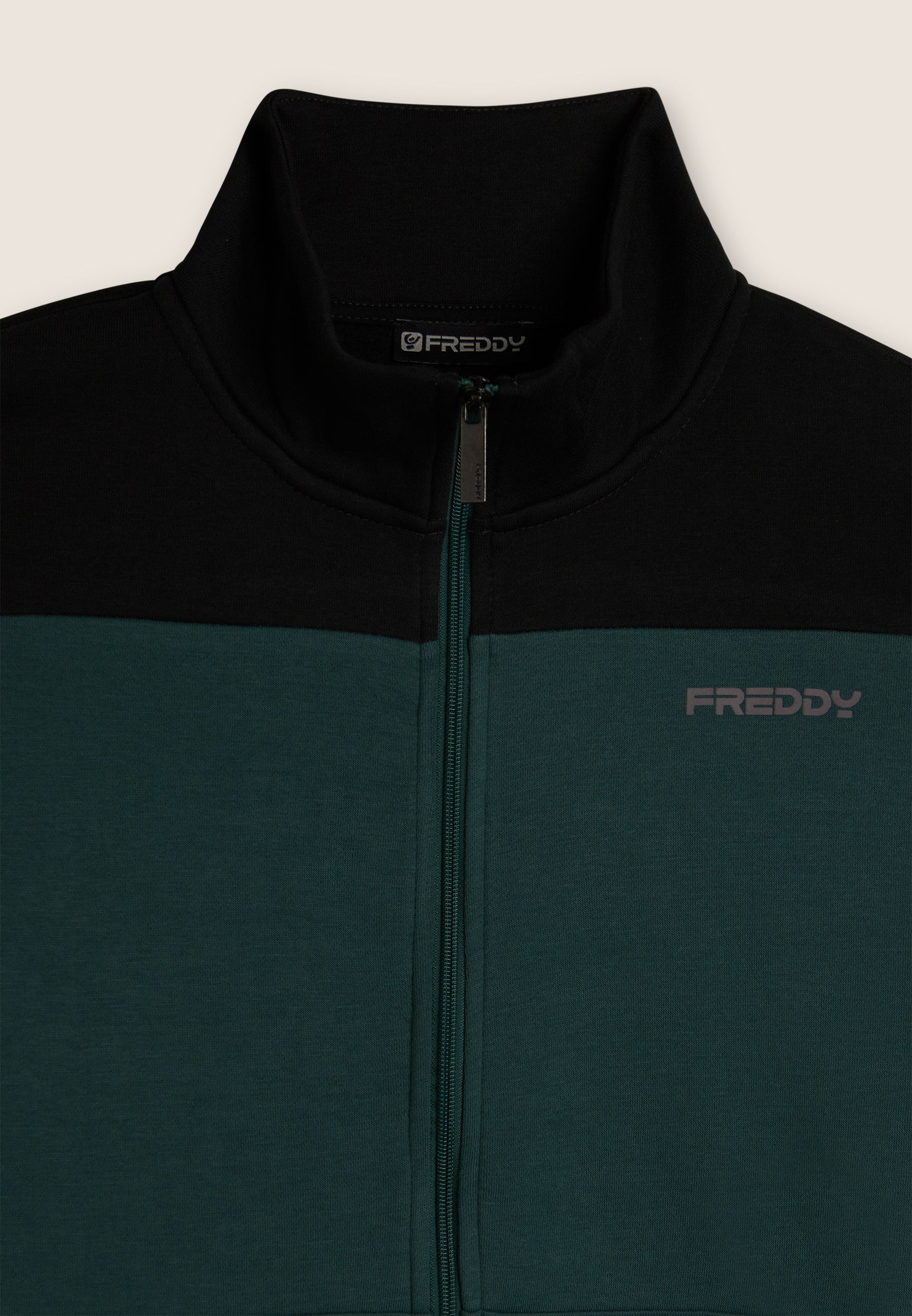 F25MTRK5_V146N_-_M_3XL 3