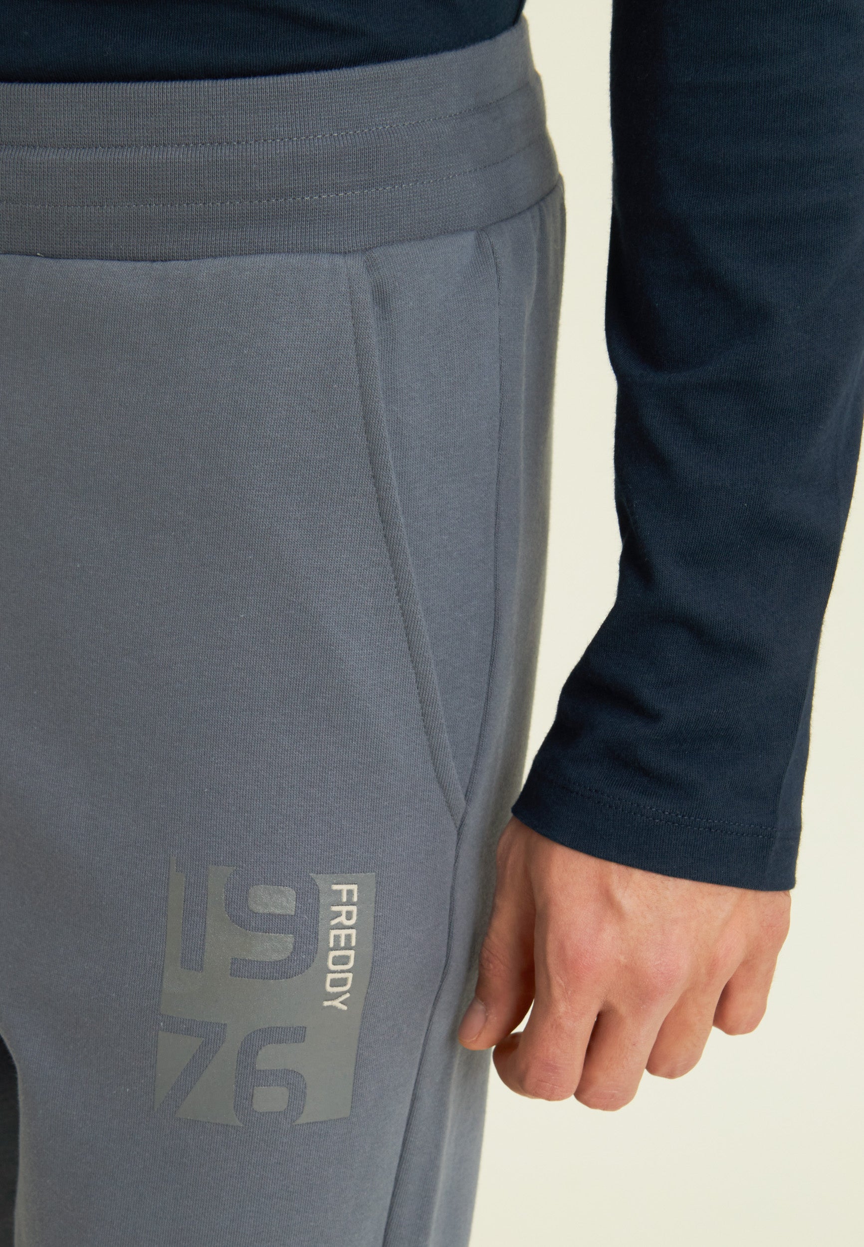 F25MTRP1_B128_-_M_3XL 4