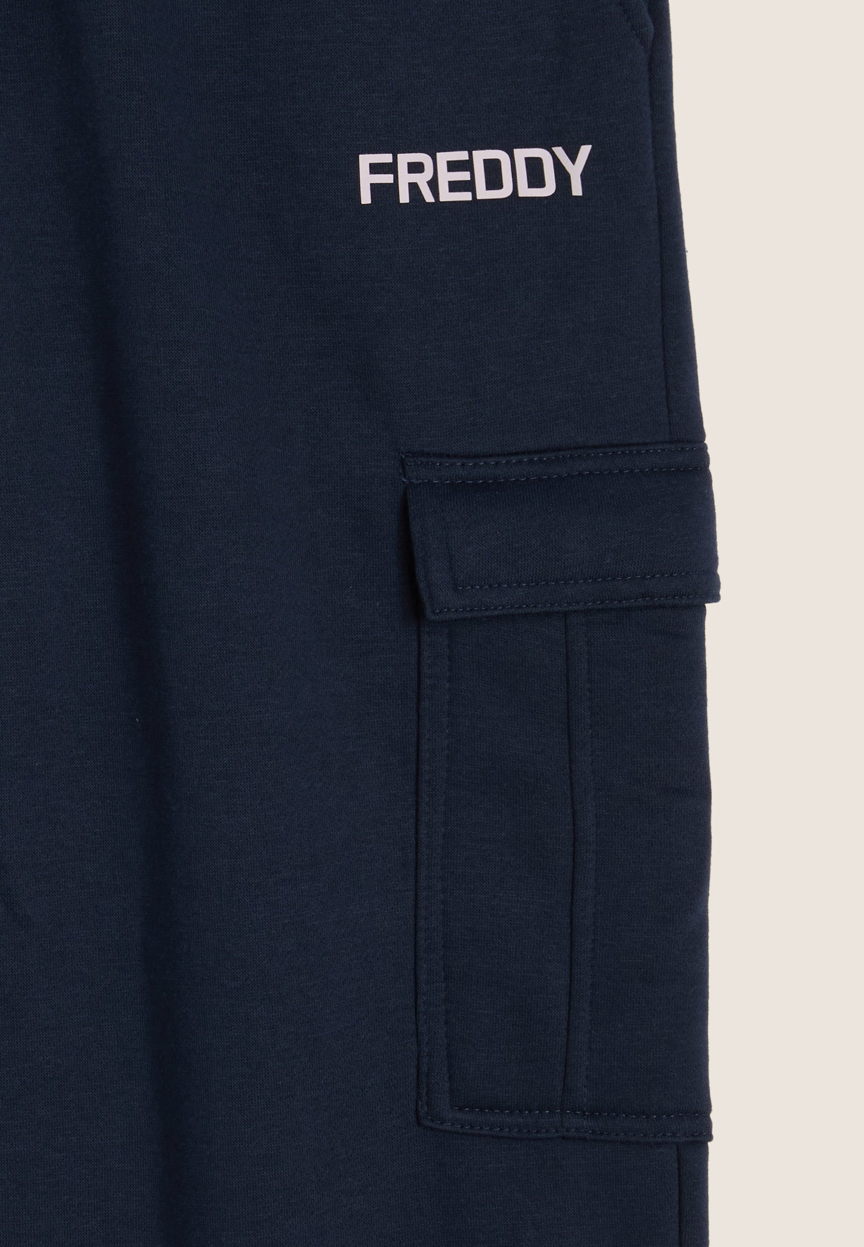 F25MTRP3_B109_-_M_3XL 3