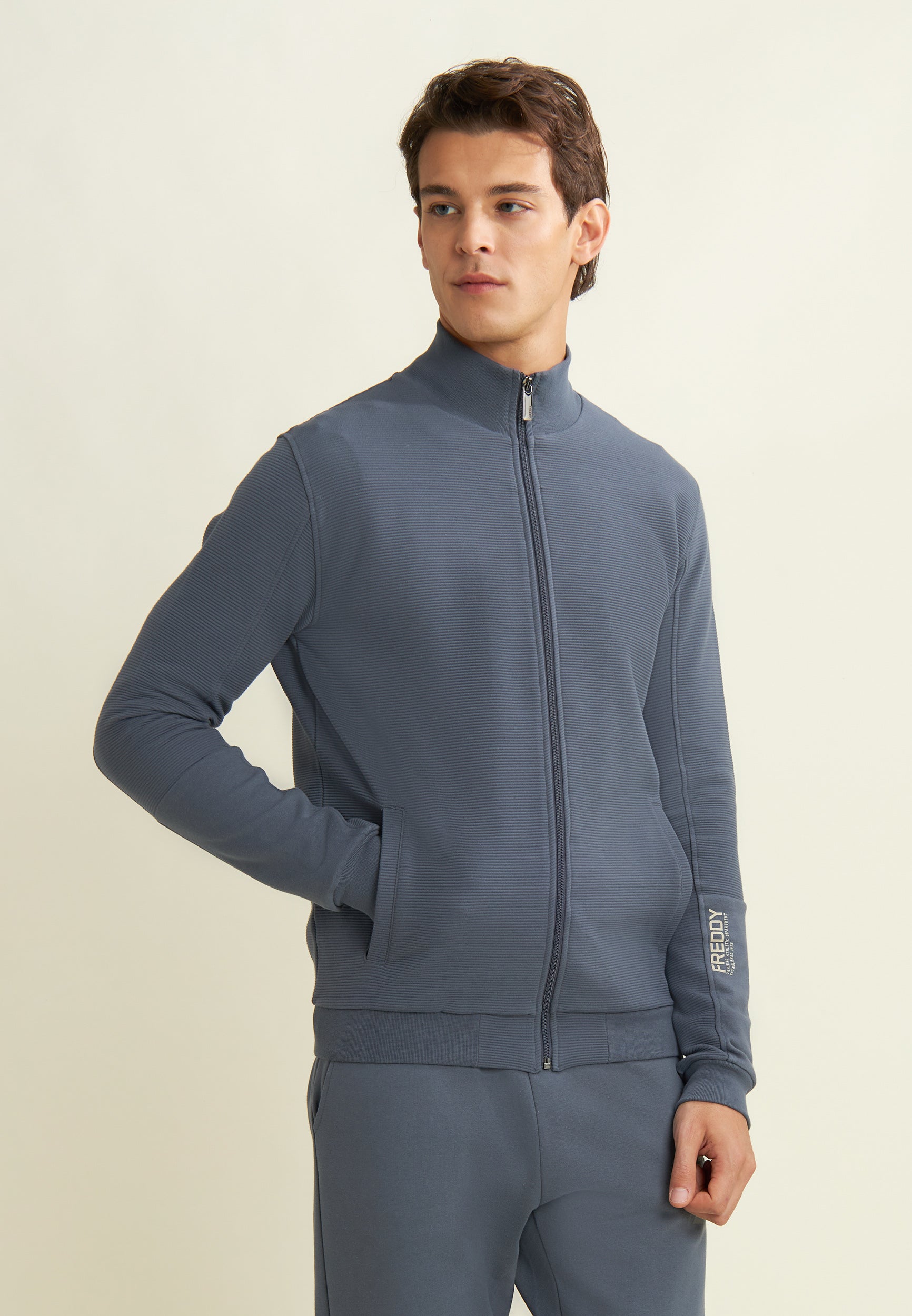 F25MTRS1_B128_-_M_3XL 2