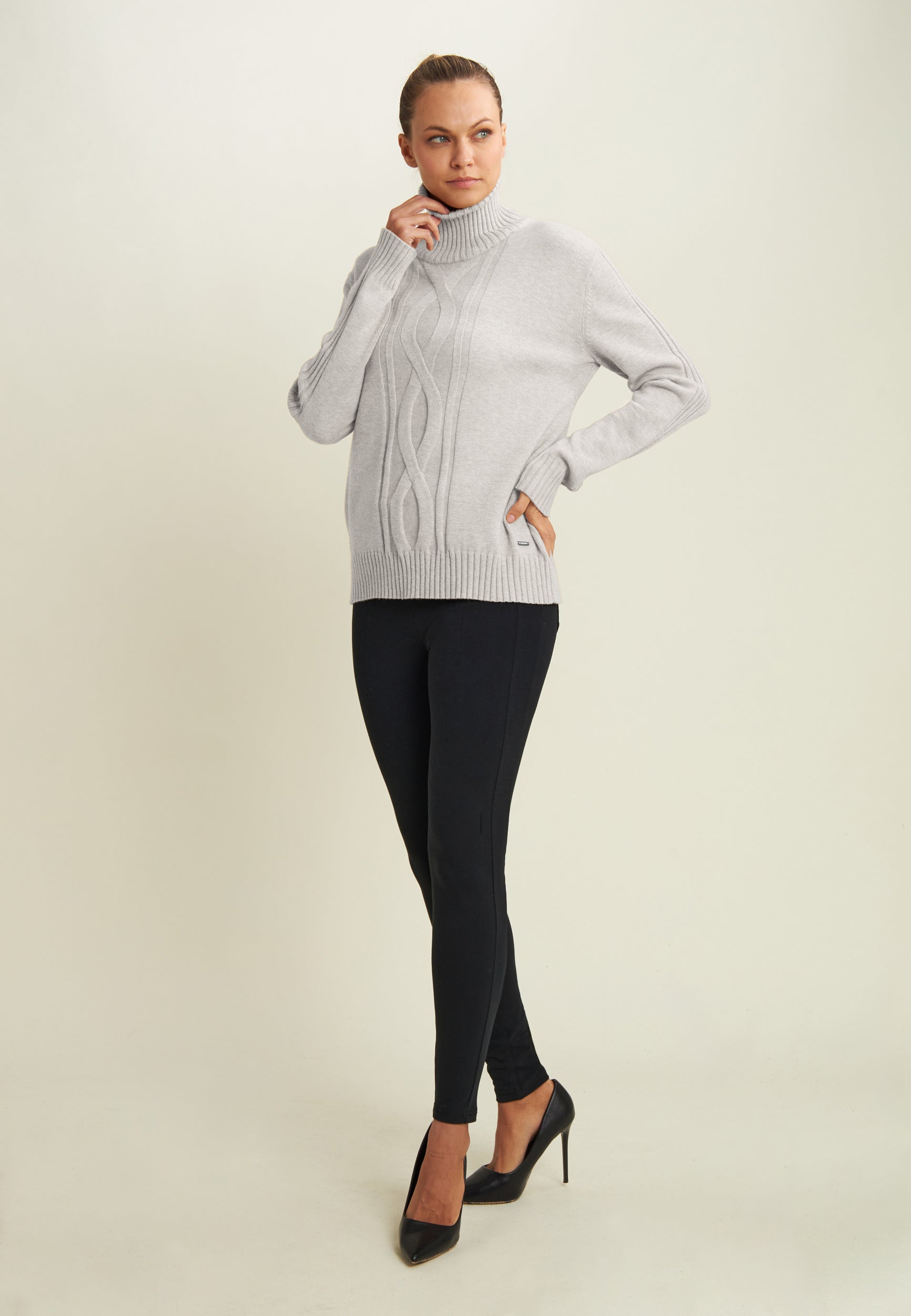 F25WATENA_Z102_-_W_L 1