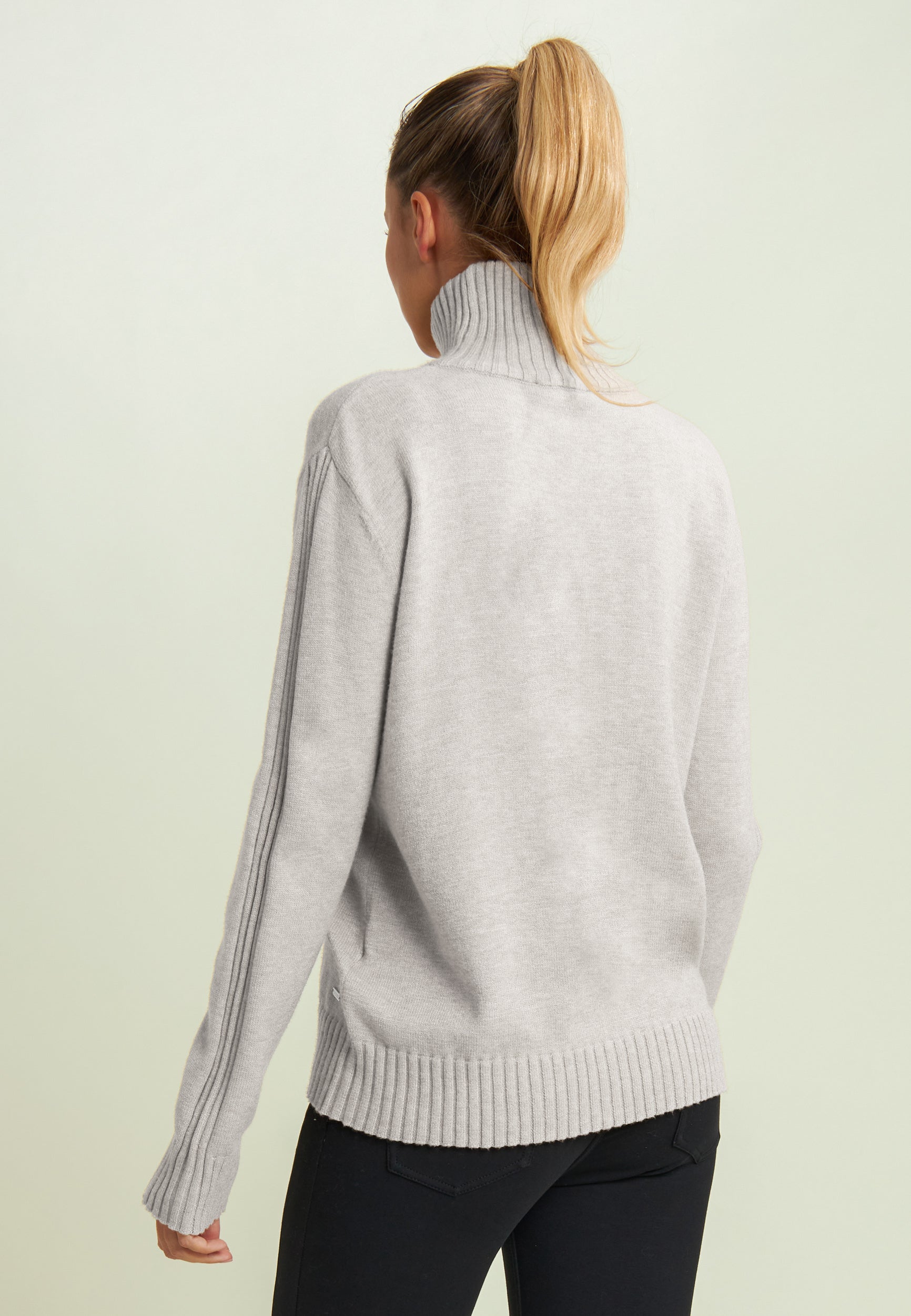 F25WATENA_Z102_-_W_L 3