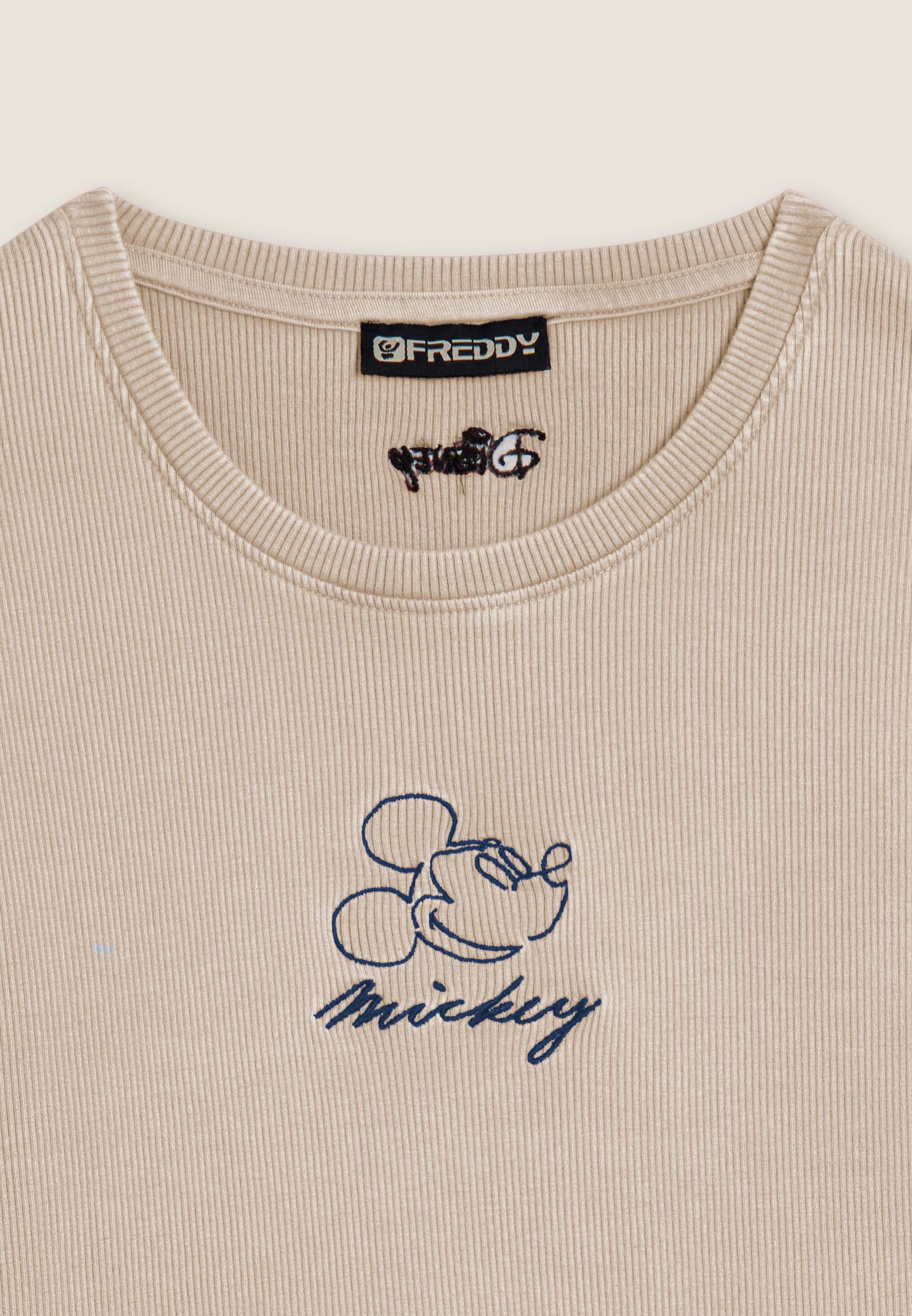 F25WCPT4_I42_-_W_L 3