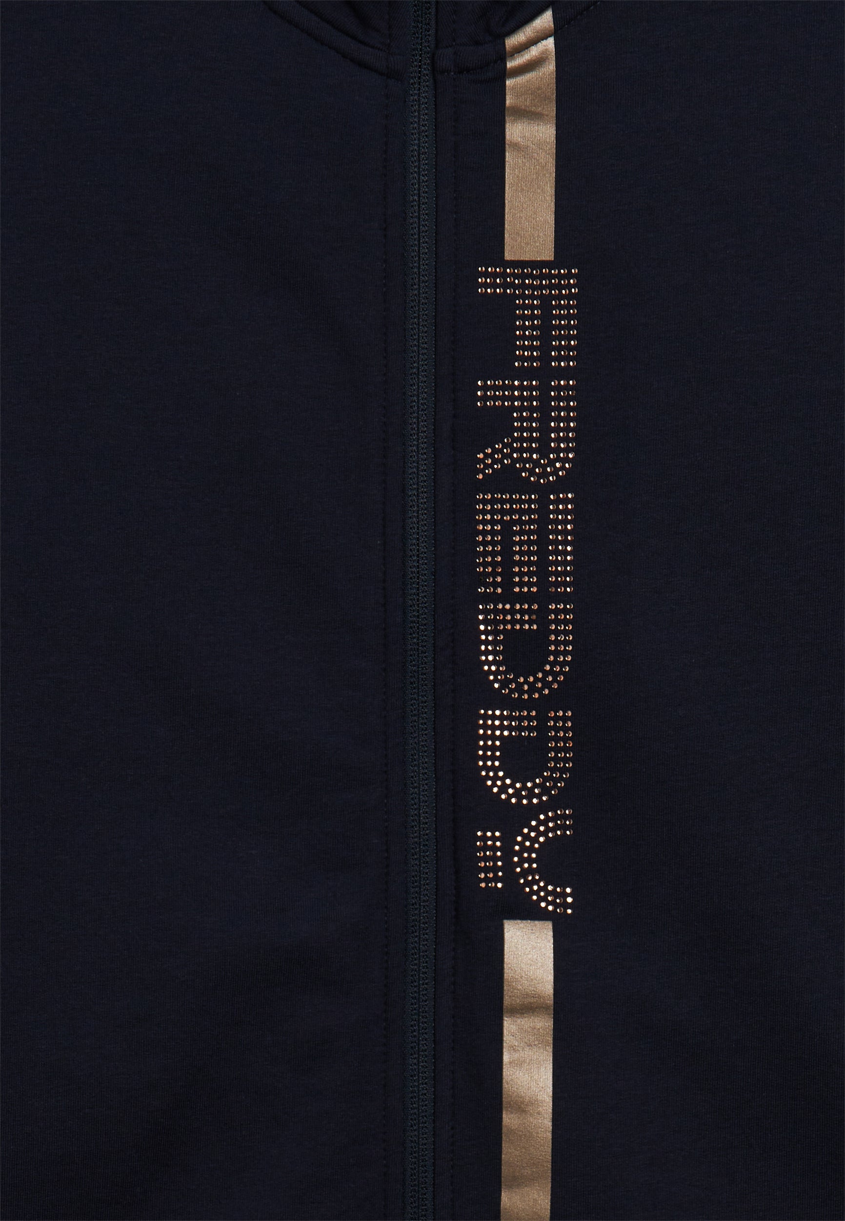 F25WCRS1_B109_-_W_L 3