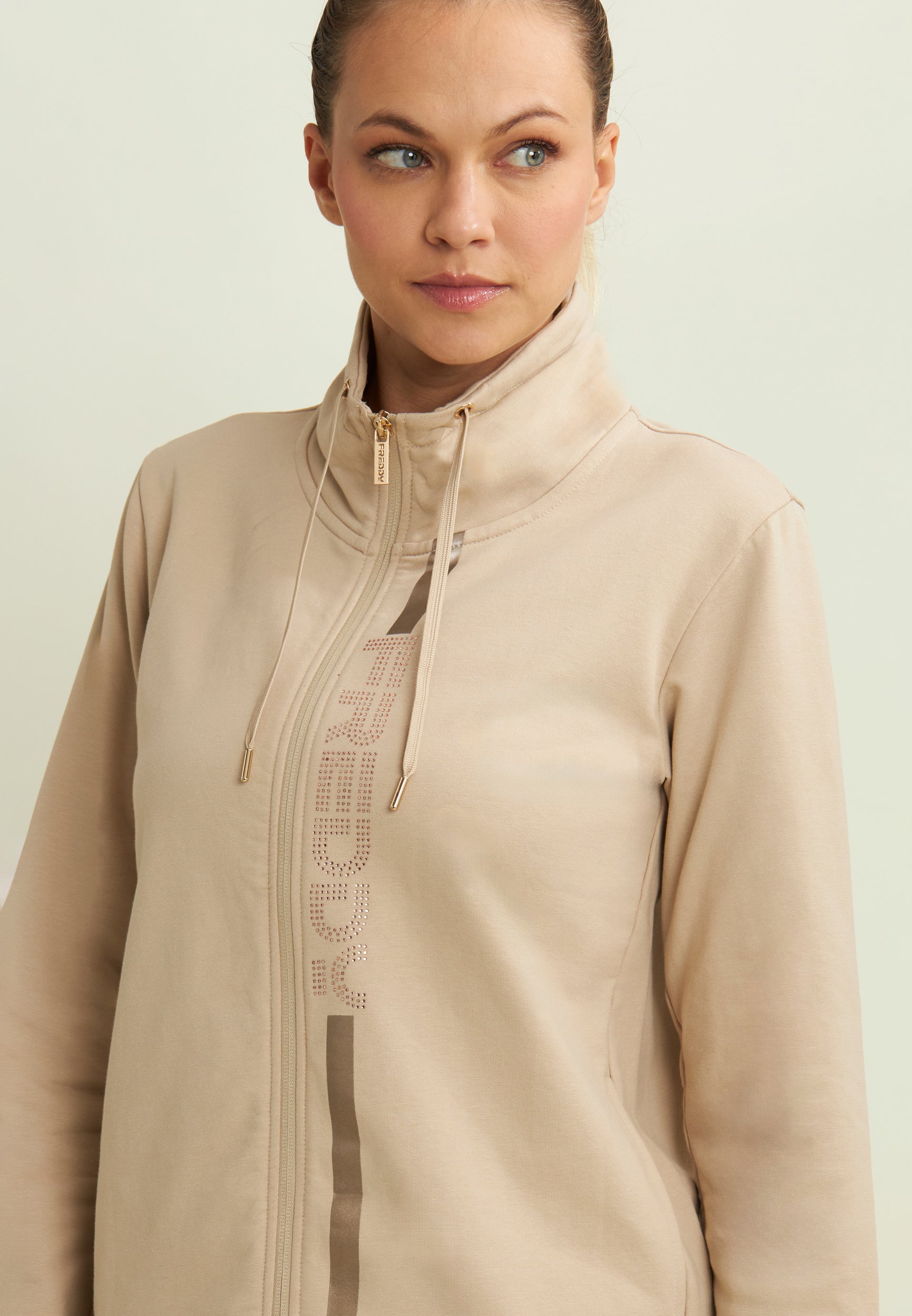 F25WCRS1_Z44_-_W_L 3