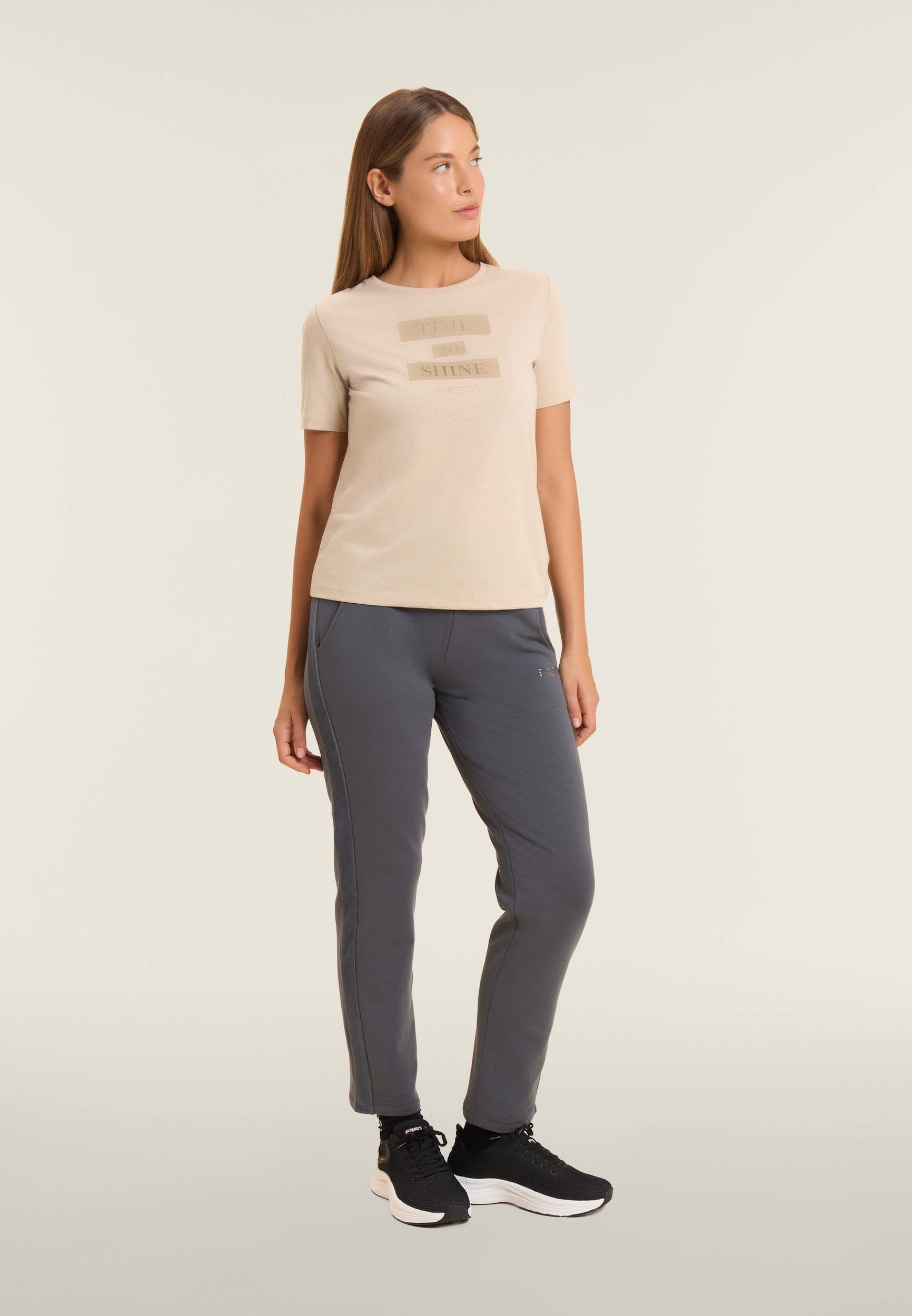 F25WCRT2_Z44_-_W_L 1