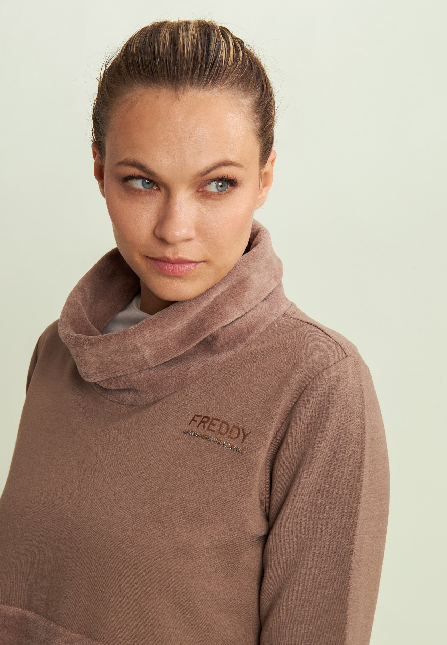 F25WCXS7_Z59_-_W_L 4