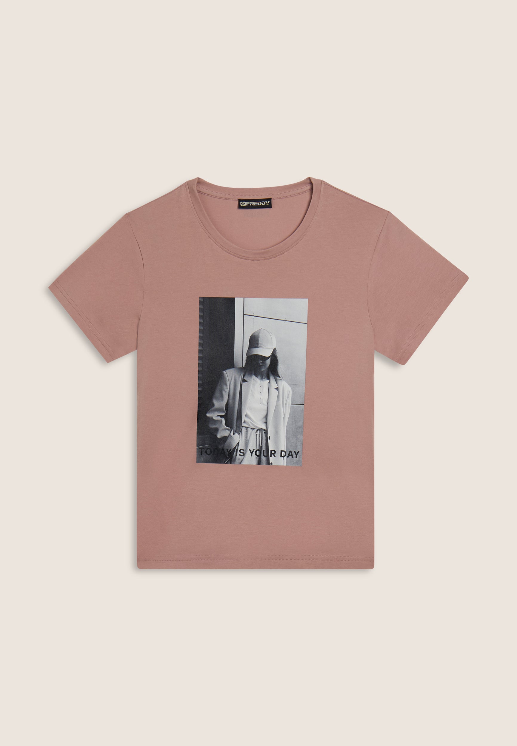 F25WMCT3_P118_-_W_L 1