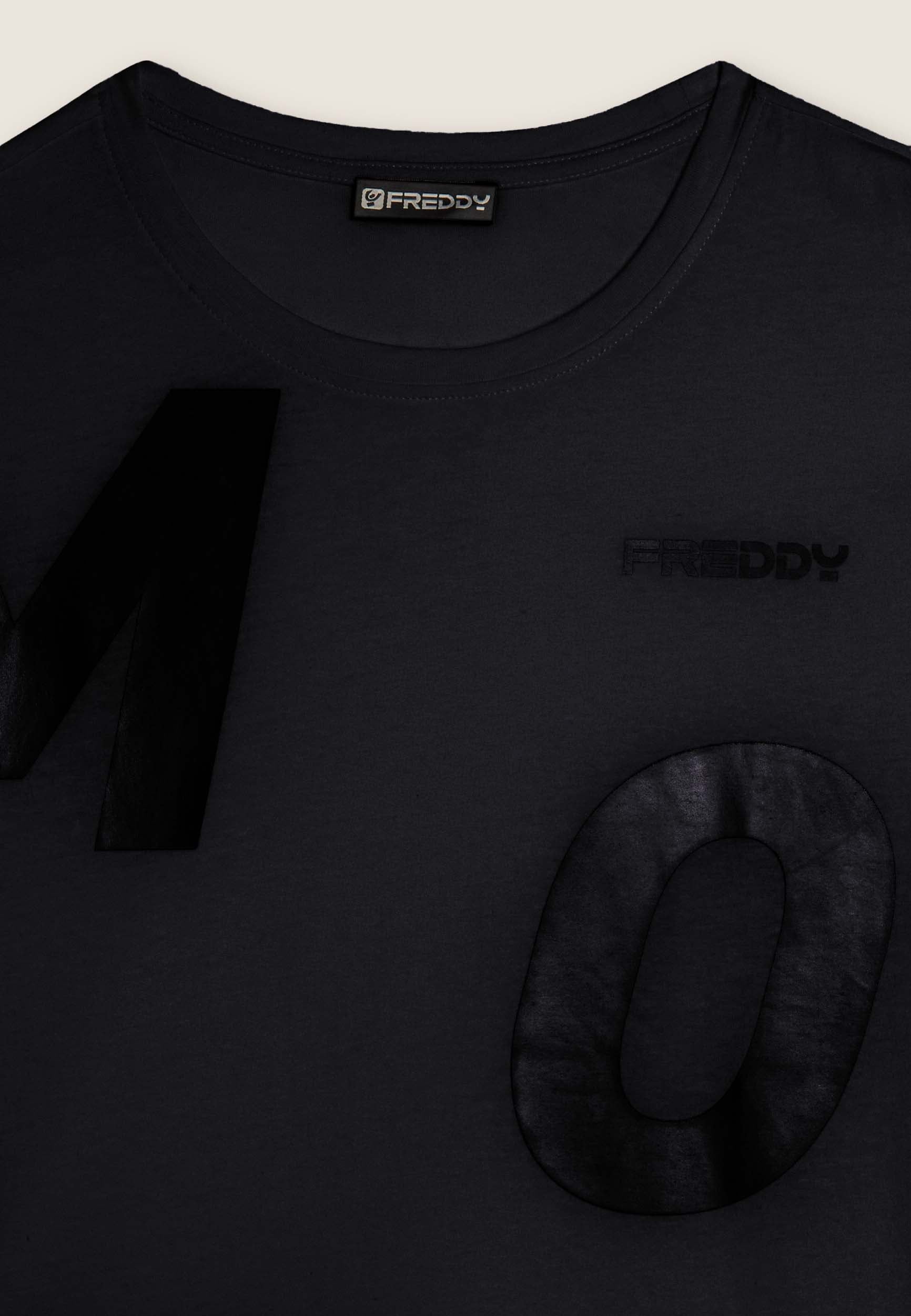 F25WMVT4_N28_-_W_L 3