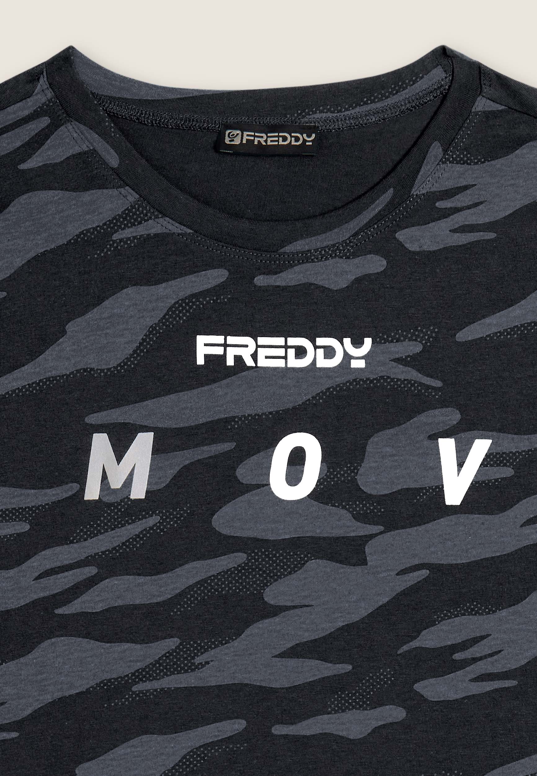 F25WMVT5C_CAMO34_-_W_L 3