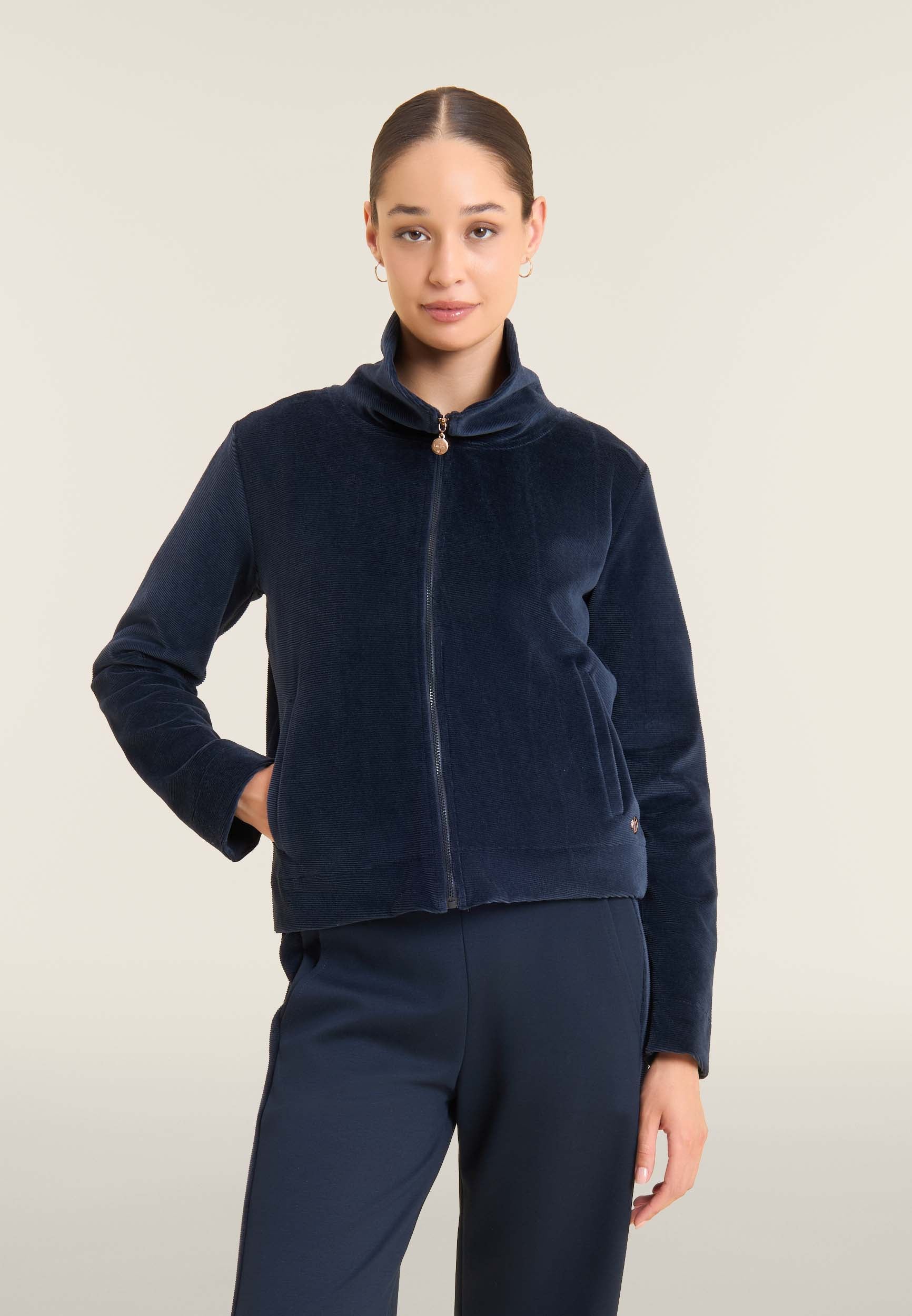 F25WSDS5_B109_-_W_L 2