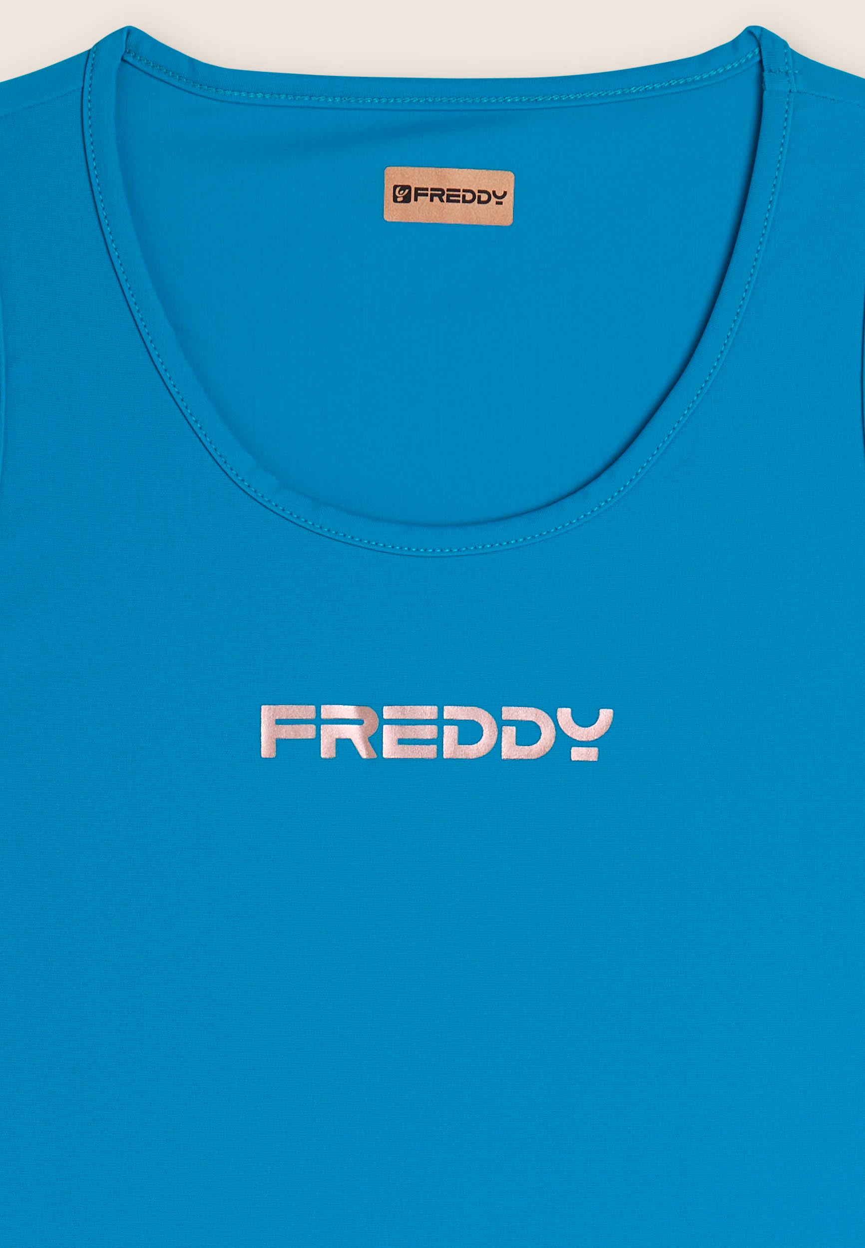 F25WSFK1O_T39_-_W_L 3