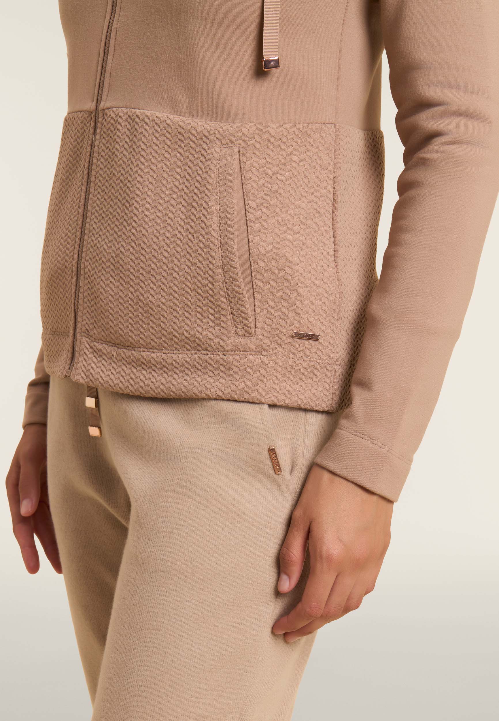 F25WSLS2_M45_-_W_L 4