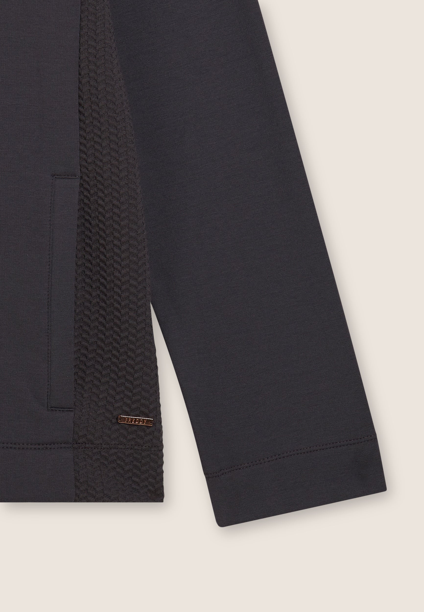 F25WSLS3_G76_-_W_L 7