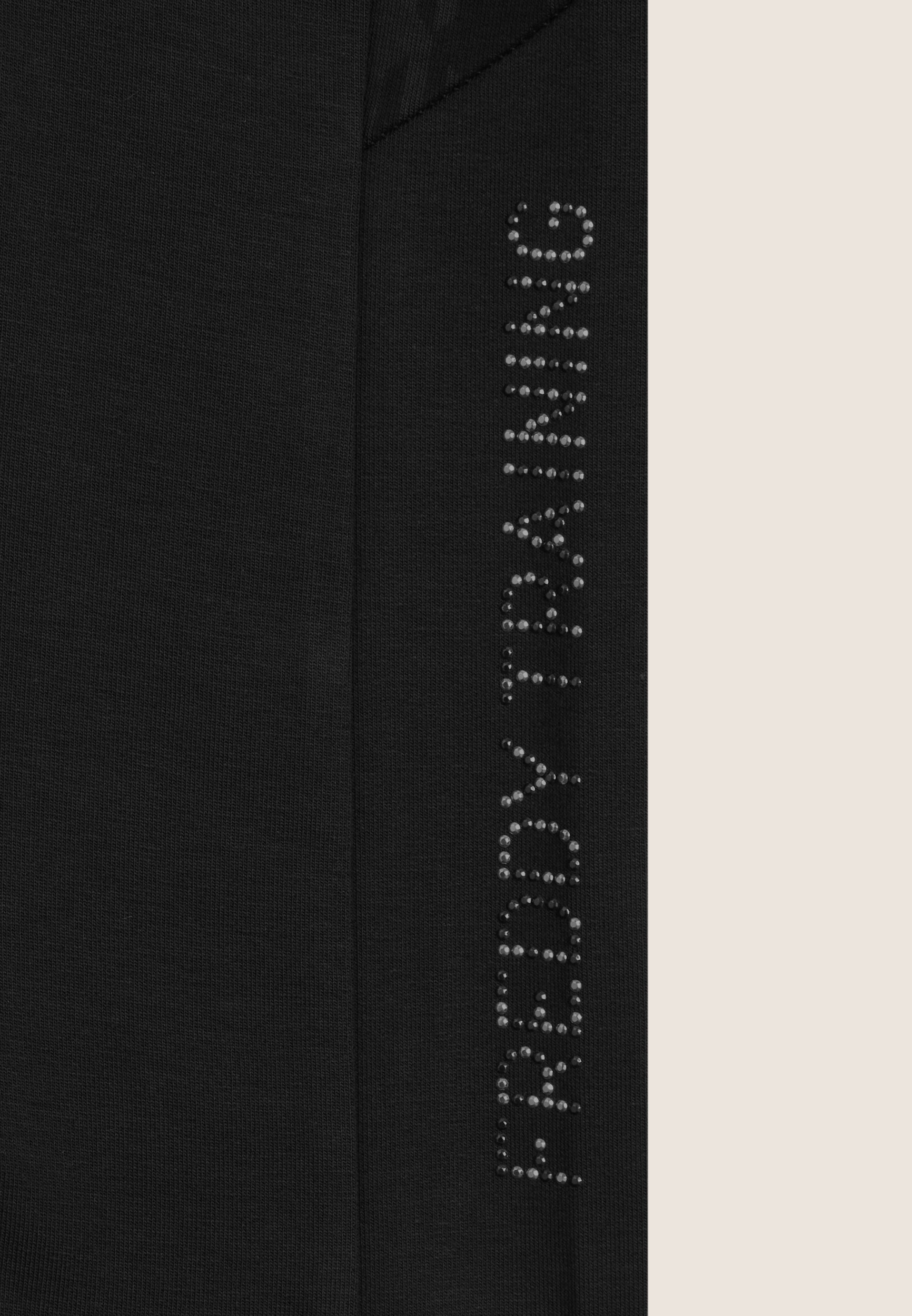 F25WTRP8C_NG71_-_W_L 3