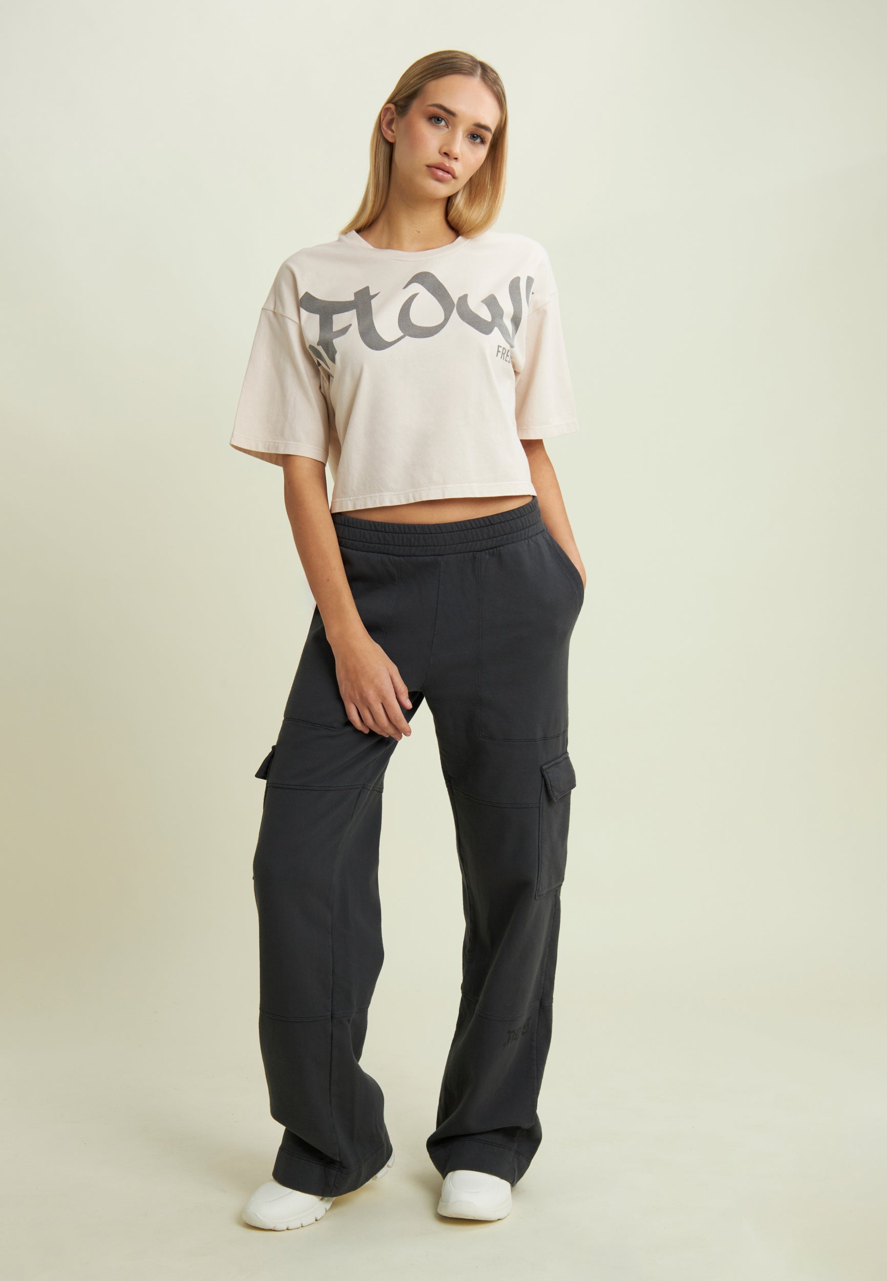 F25WUFP3_G104_-_W_L 1