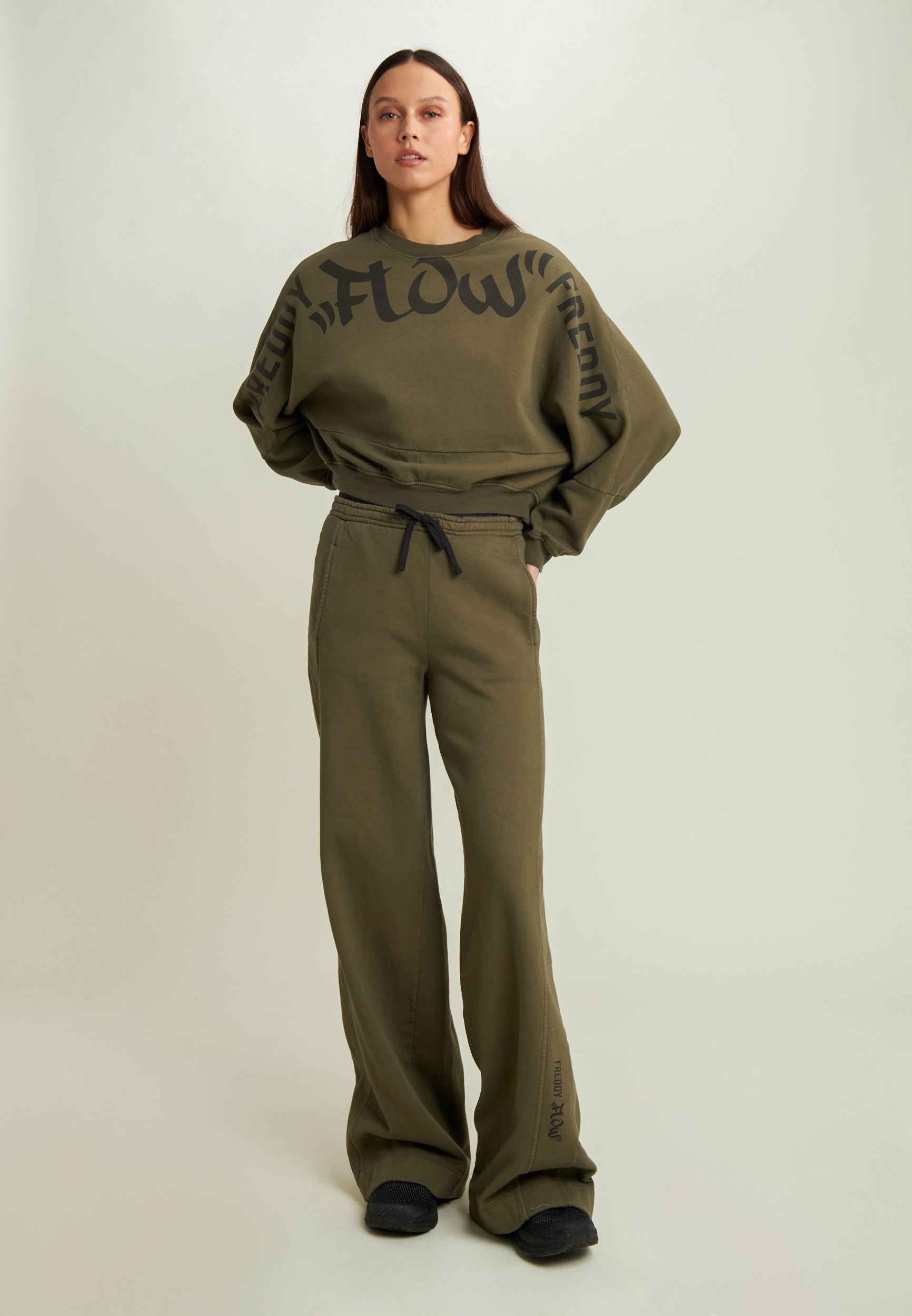 F25WUFS1_V74_-_W_L 1