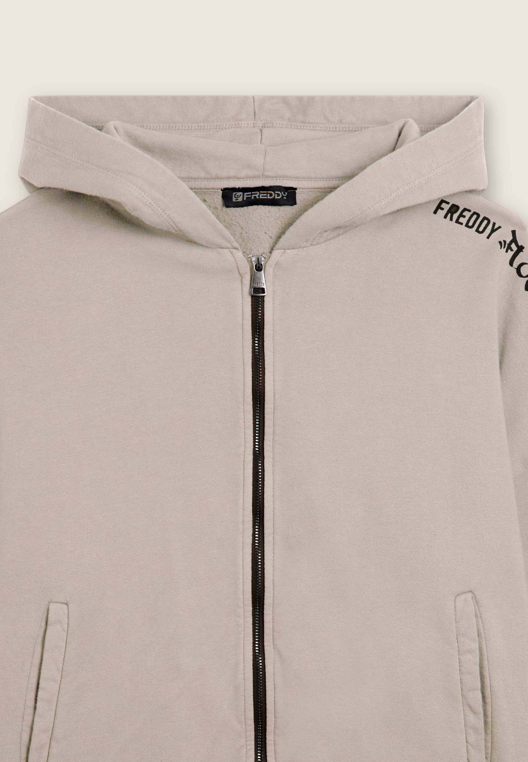 F25WUFS3_I42_-_W_L 3