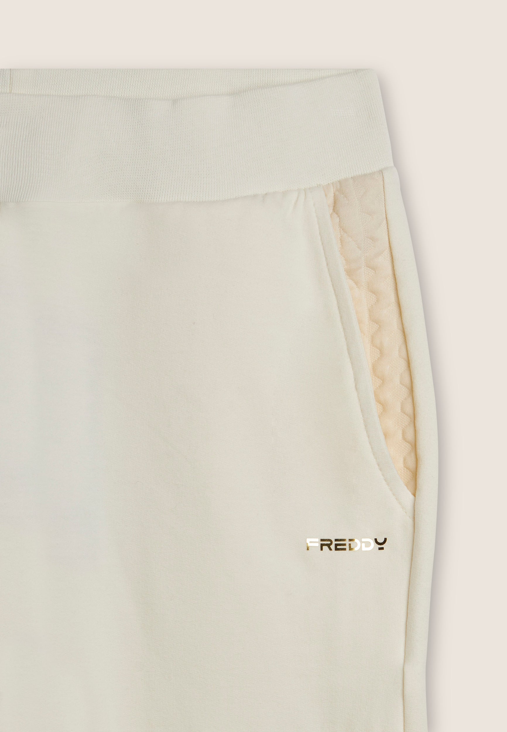 F25WVENERE_W101_-_W_L 3