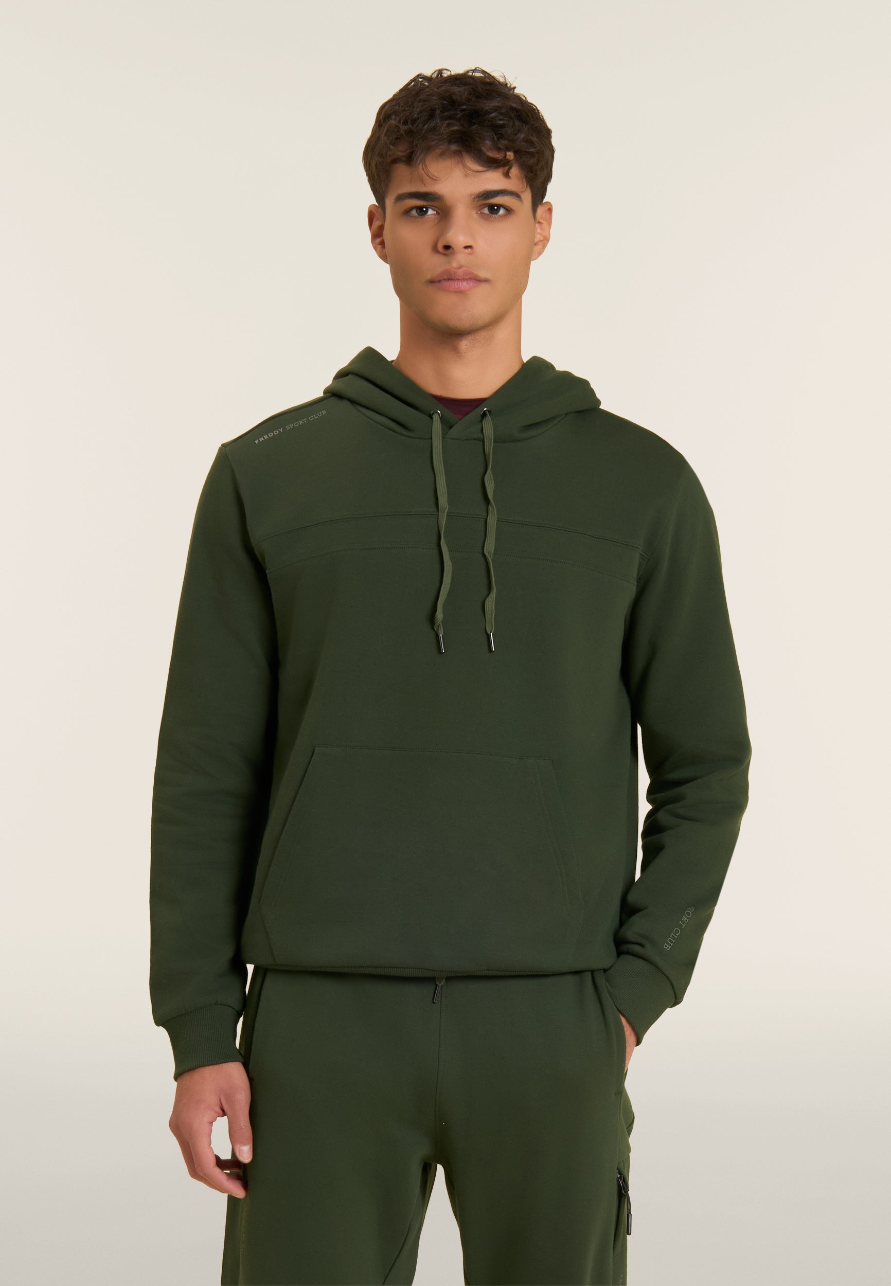 F26MESS5_V149_-_M_3XL 3