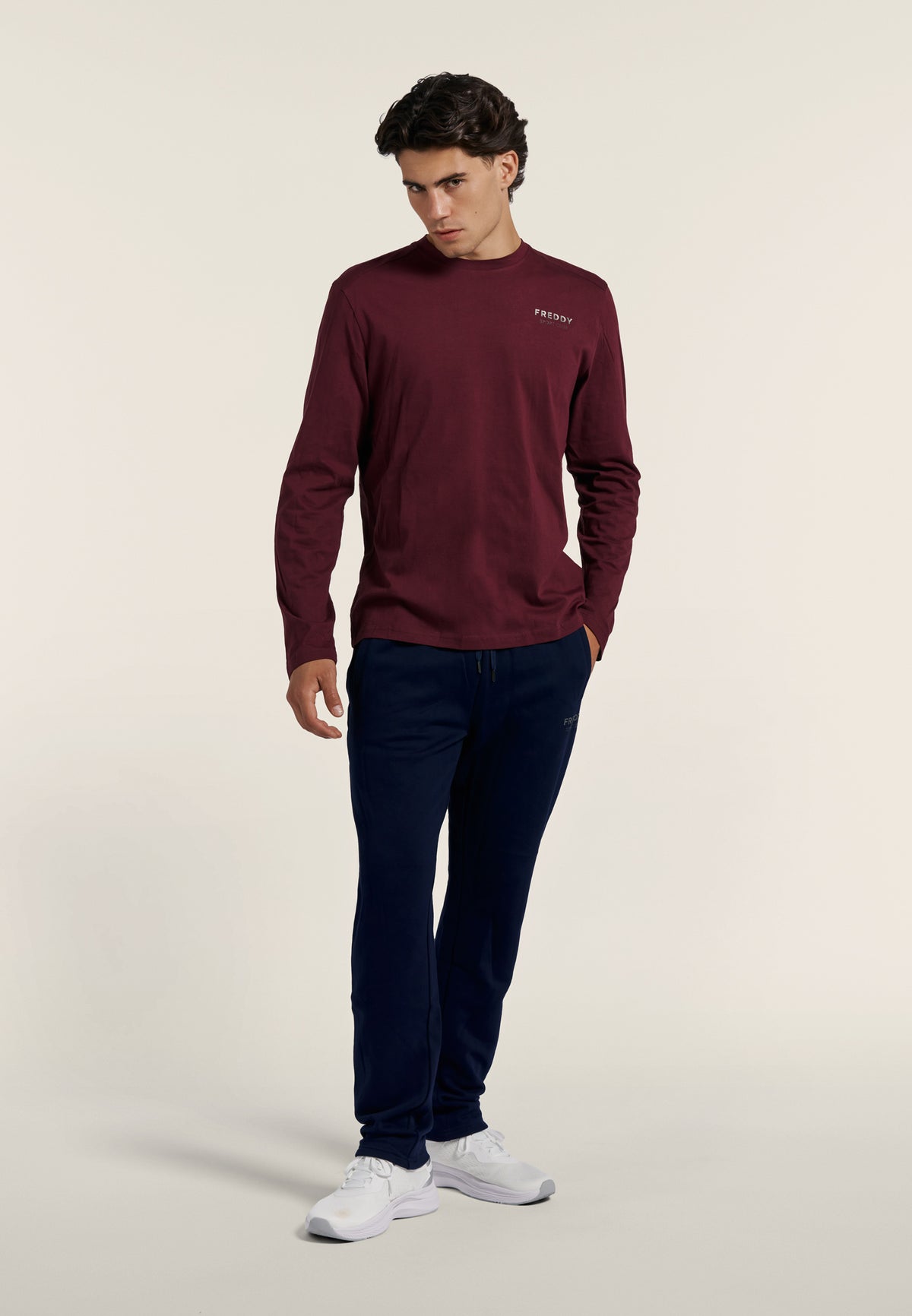 F26MEST3_K93_-_M_3XL 1