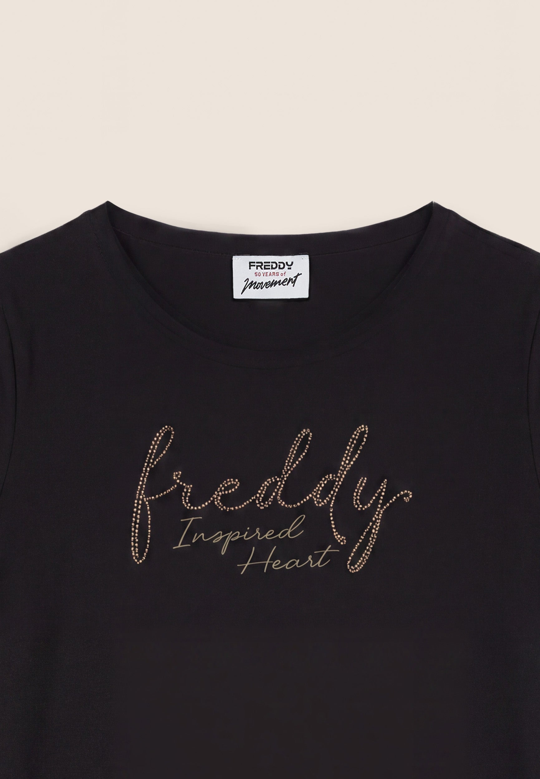 F26WSLT2_N_-_W_L 3