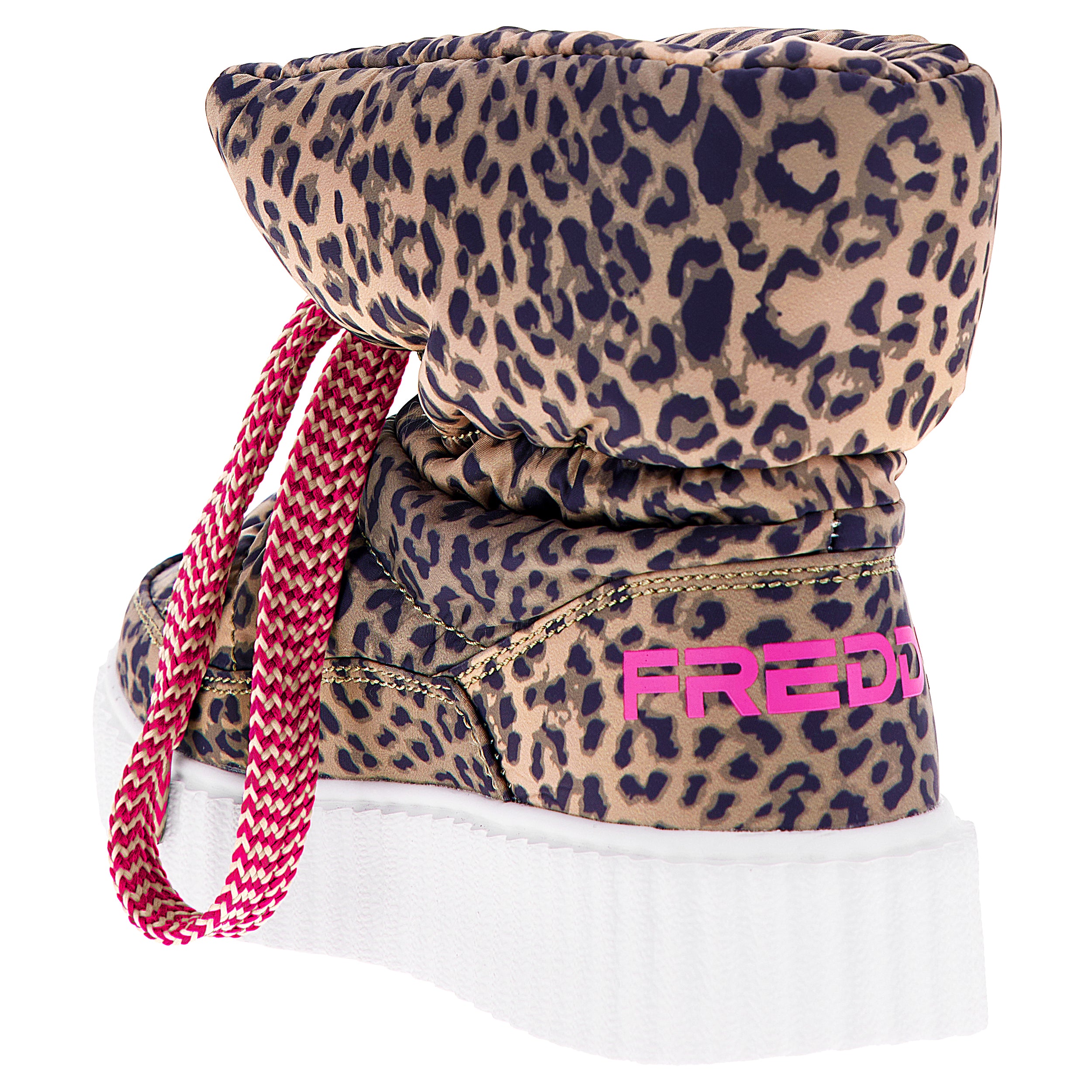 F2FPB001NY_ANIM_-_3_36 7