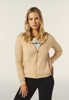 F4WCARLA_M108_-_W_L 2