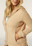 F4WCARLA_M108_-_W_L 4