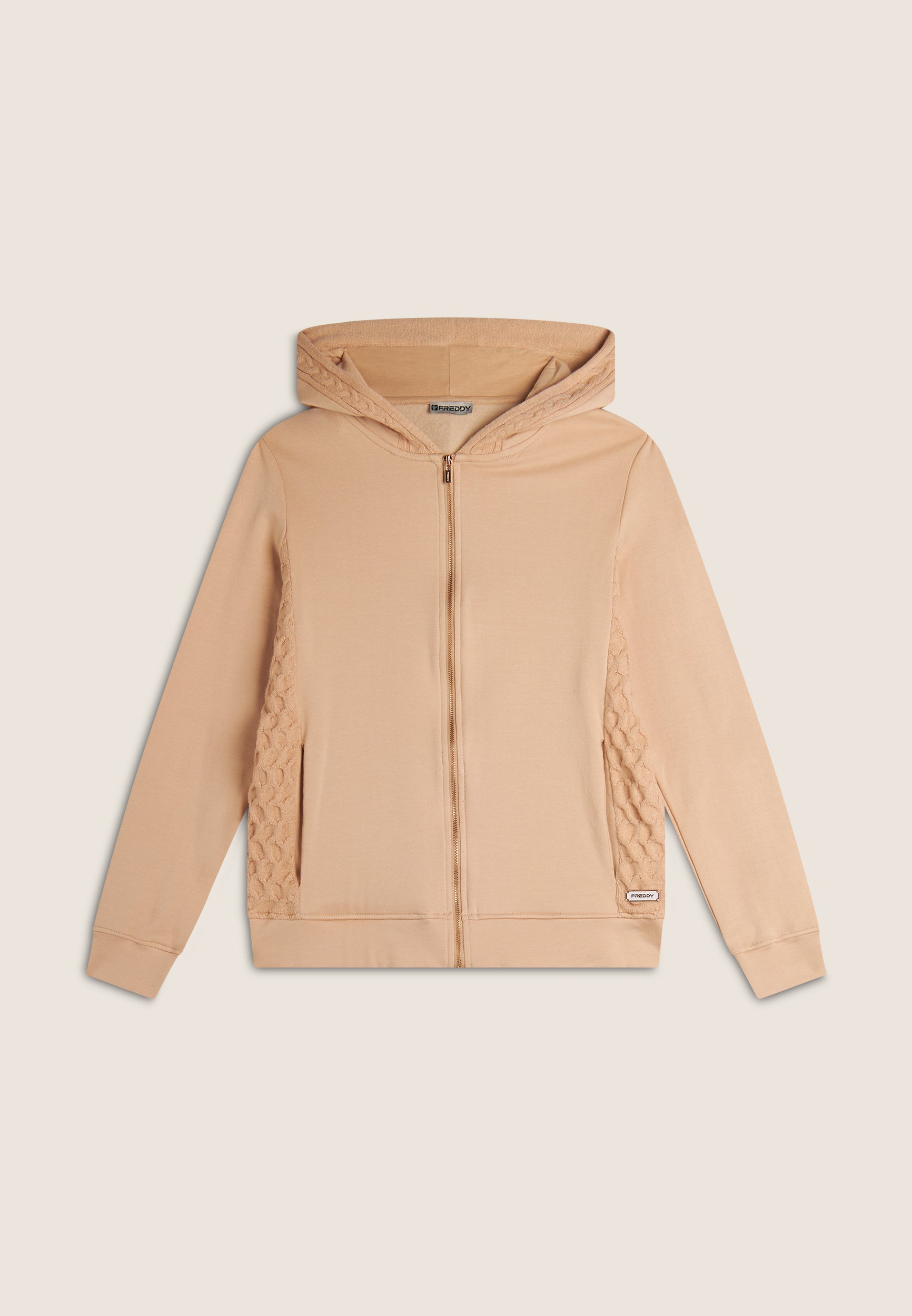 F4WCARLA_M108_-_W_L 5