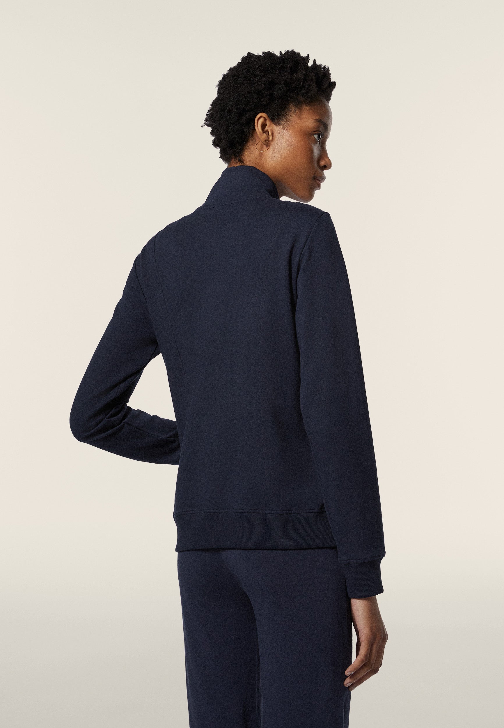 F4WCRS1_B109_-_W_L 3