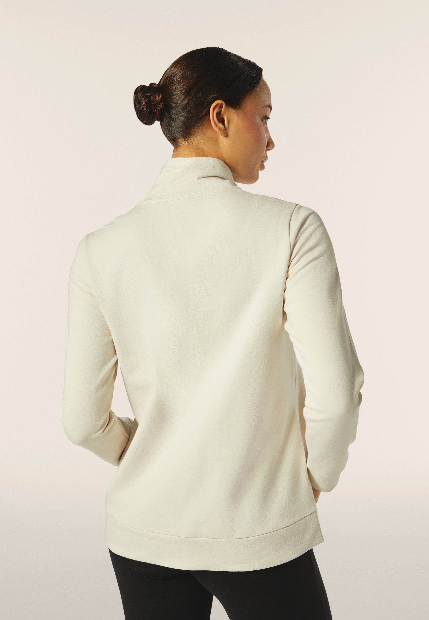 F4WCRS2_ZFLO74_-_W_L 3