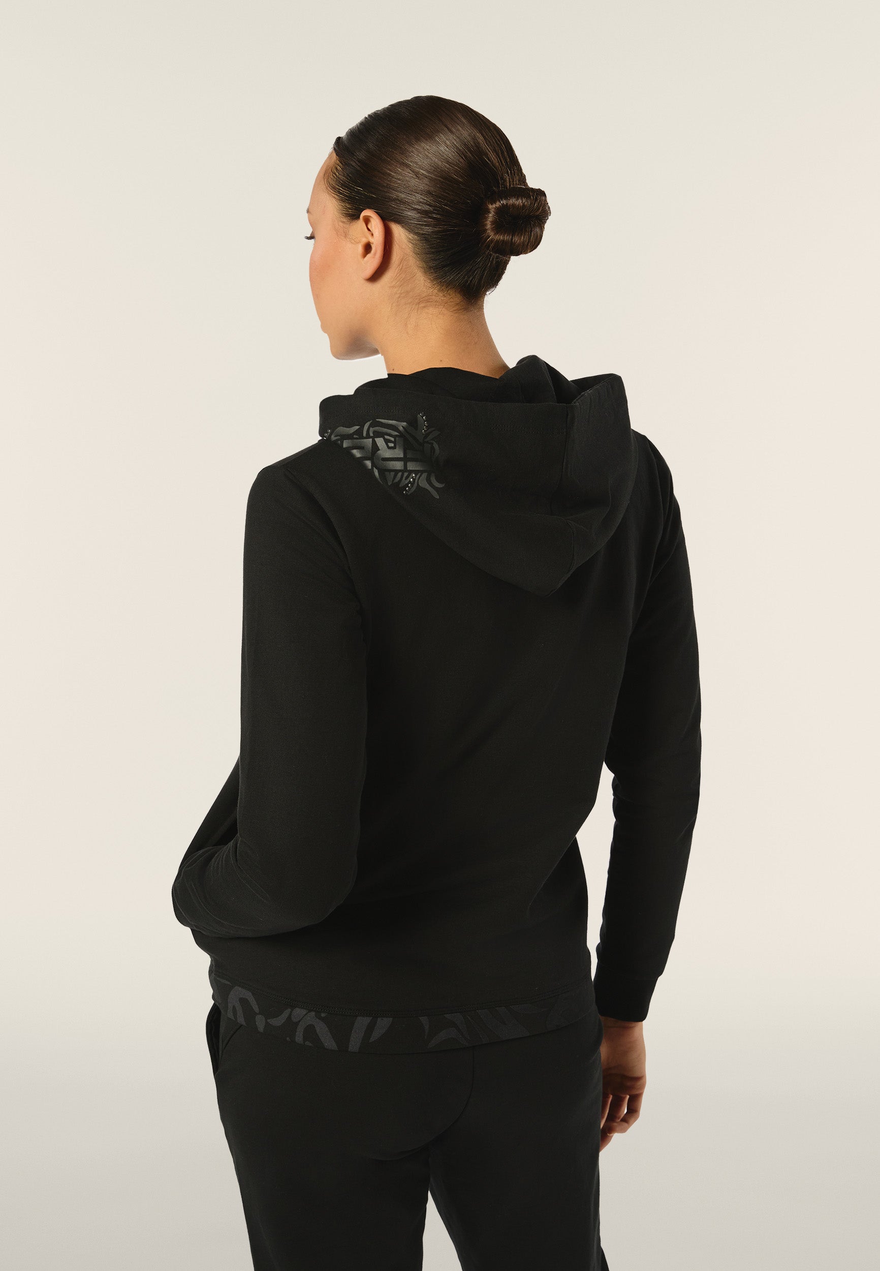 F4WCRS4_NFLO73_-_W_L 3