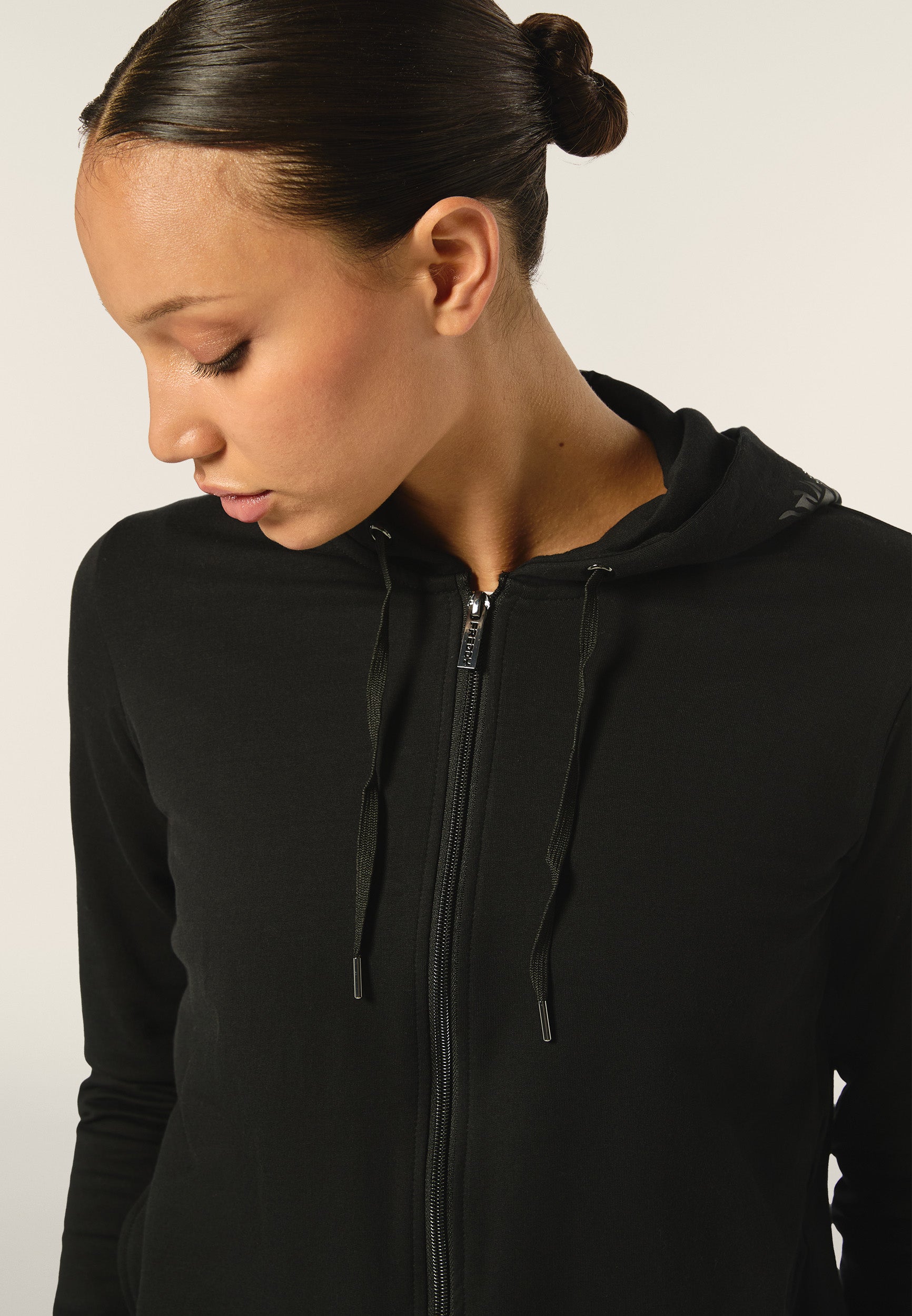 F4WCRS4_NFLO73_-_W_L 4