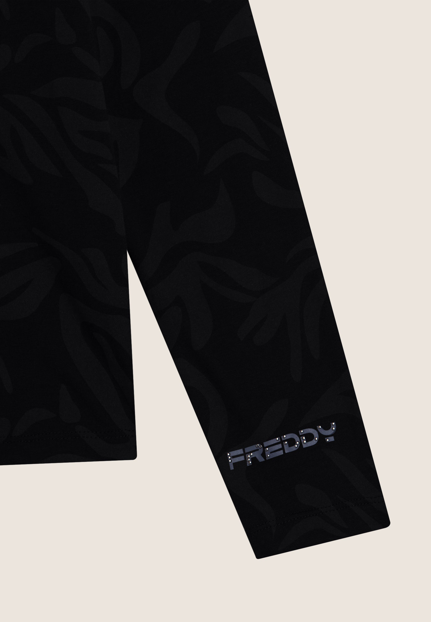 F4WCRT5_FLO73_-_W_XS 3