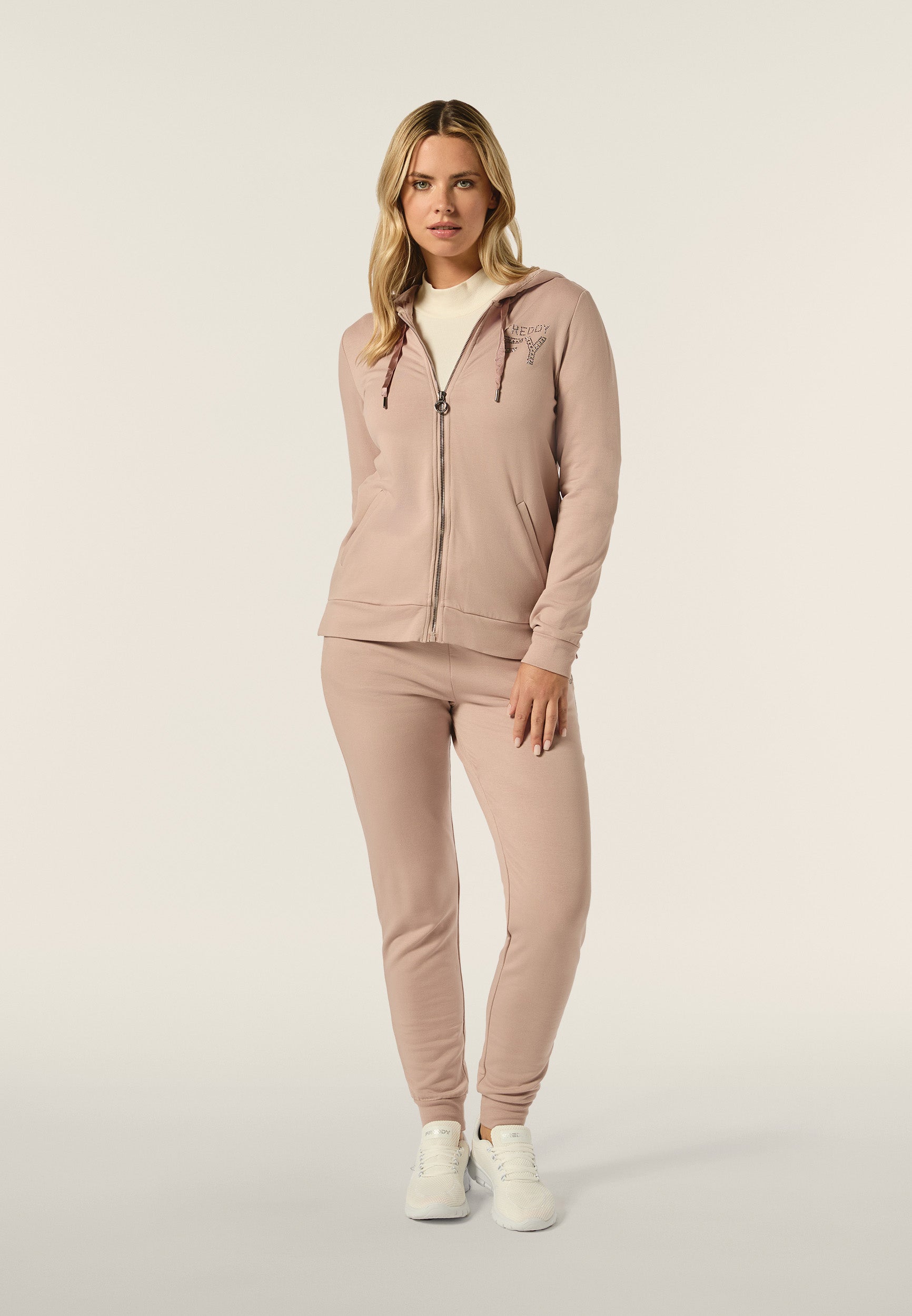 F4WCXS1_Z85_-_W_XS 1