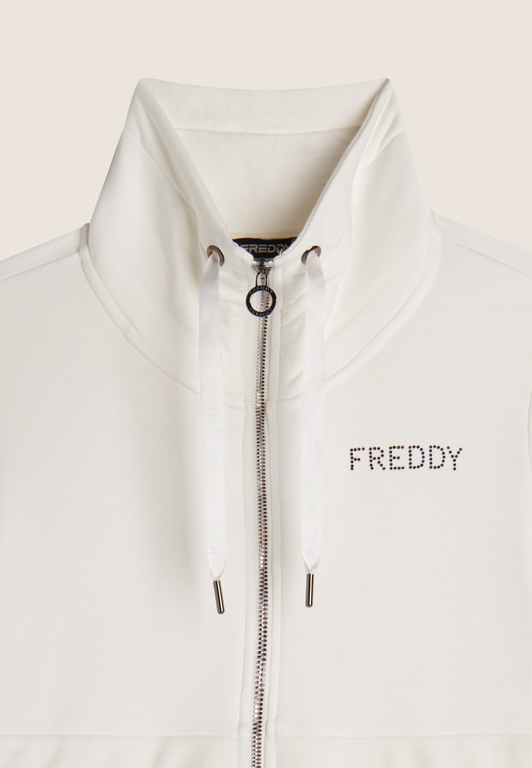 F4WCXS5_W69_-_W_XS 3