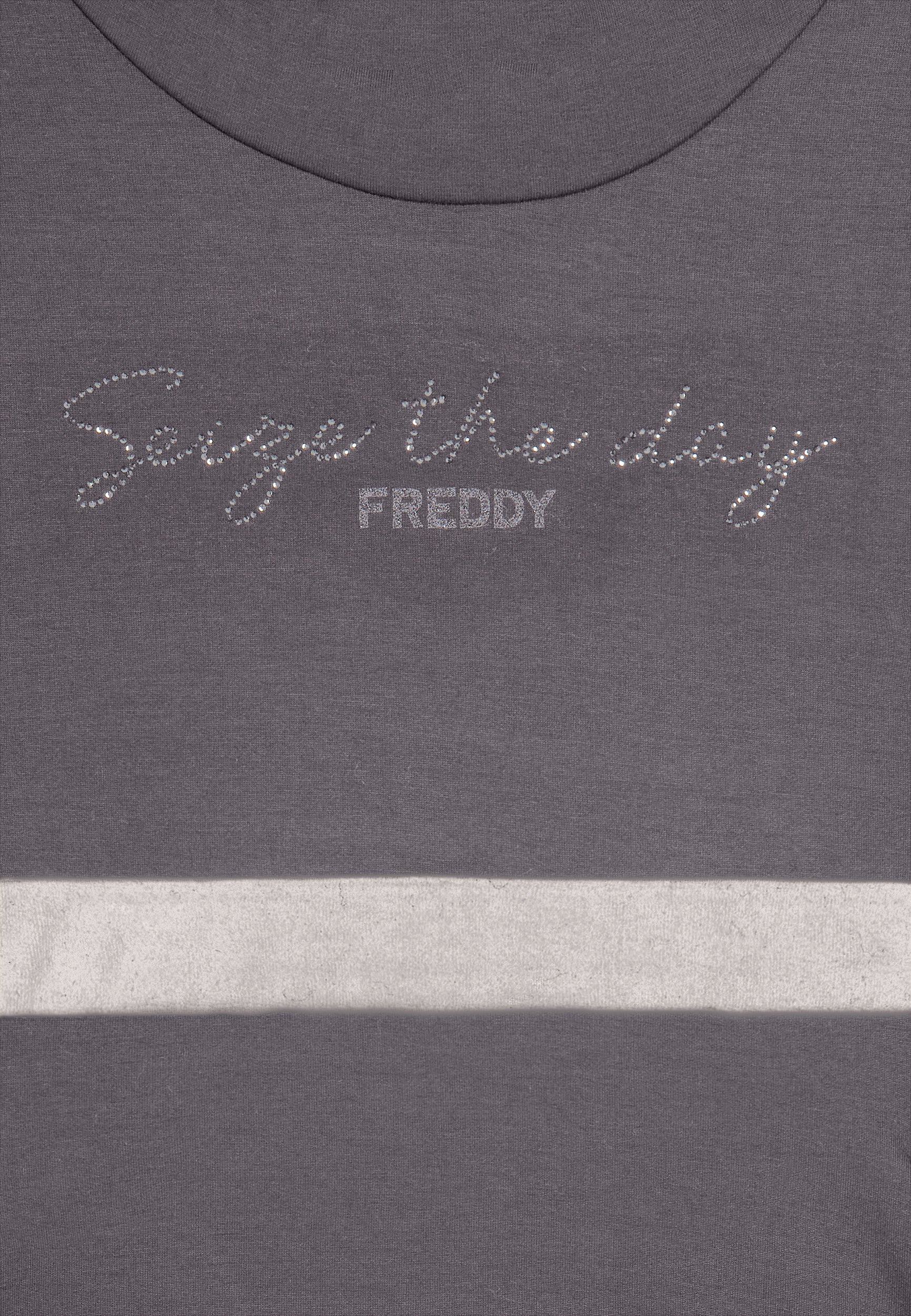 F4WCXS6_G48W_-_W_XS 3