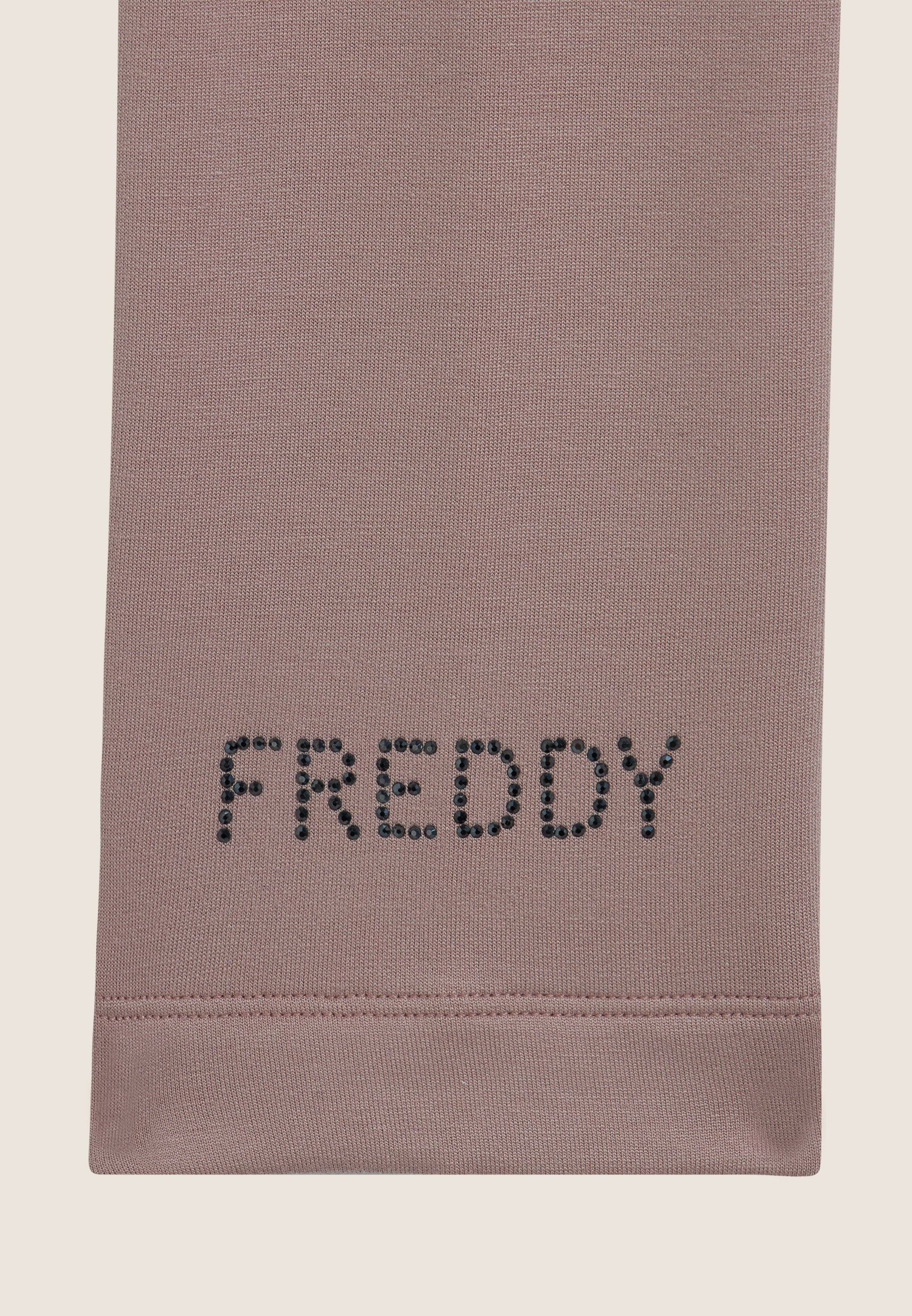 F4WCXS9_Z85_-_W_XS 3