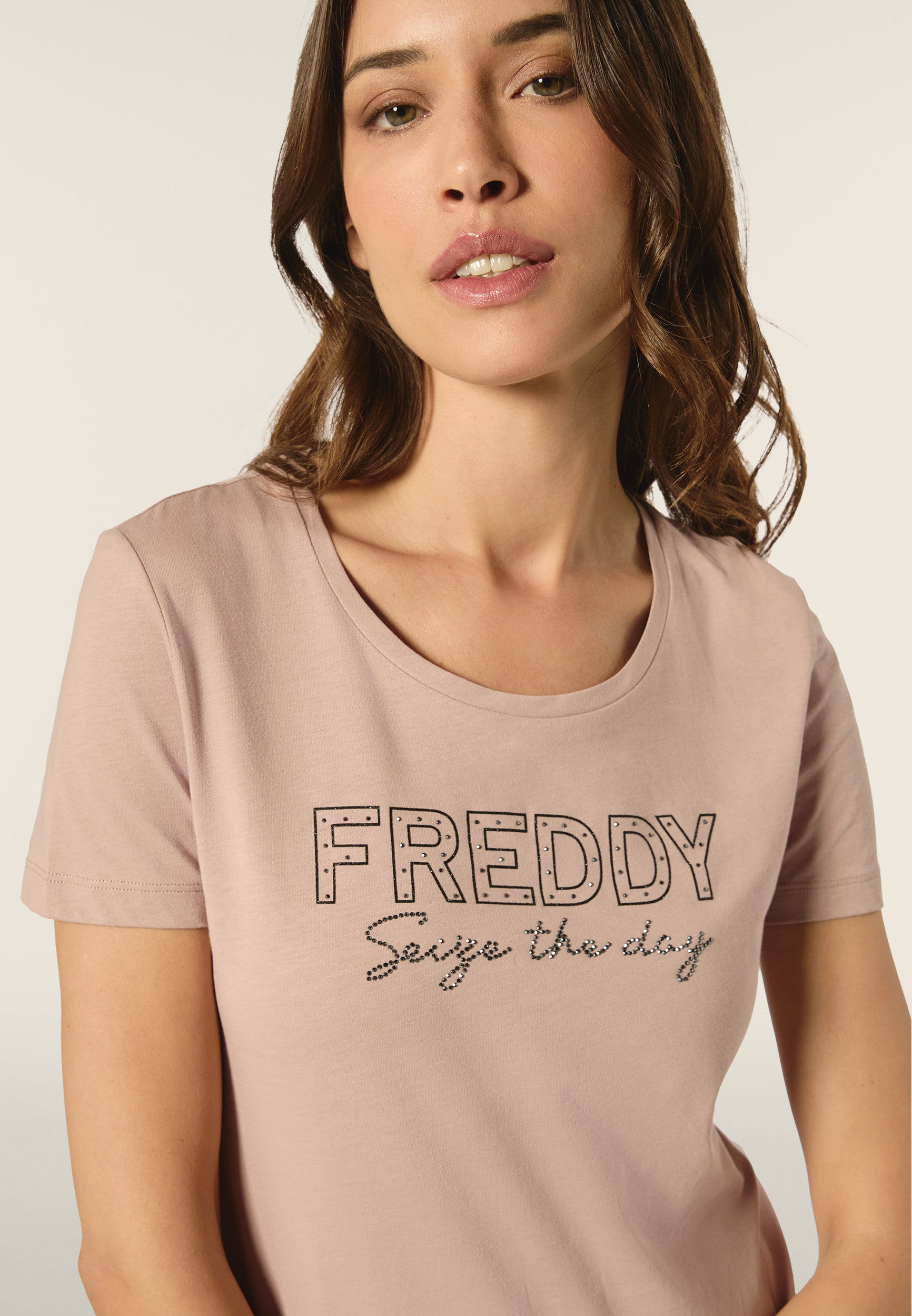 F4WCXT1_Z85_-_W_XS 4