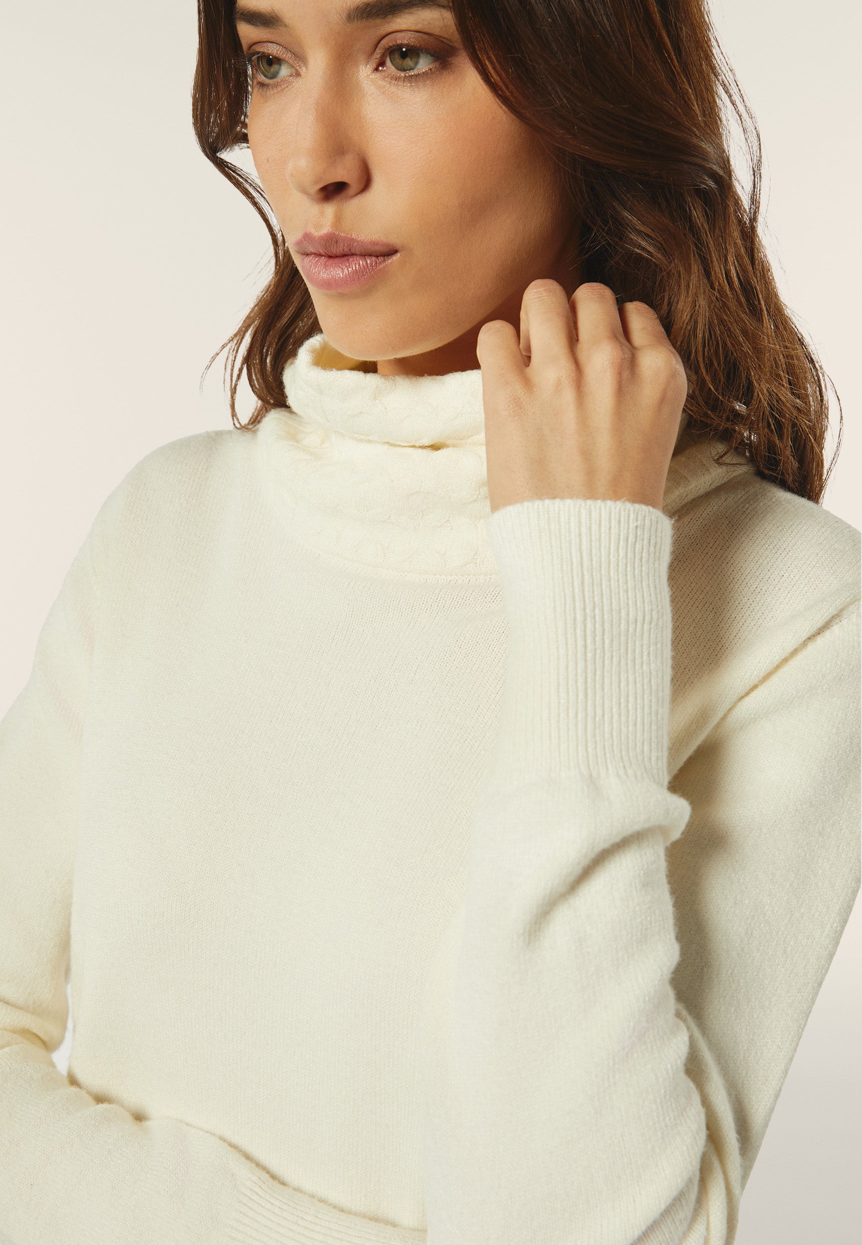 F4WEMMA_Z102_-_W_XS 4